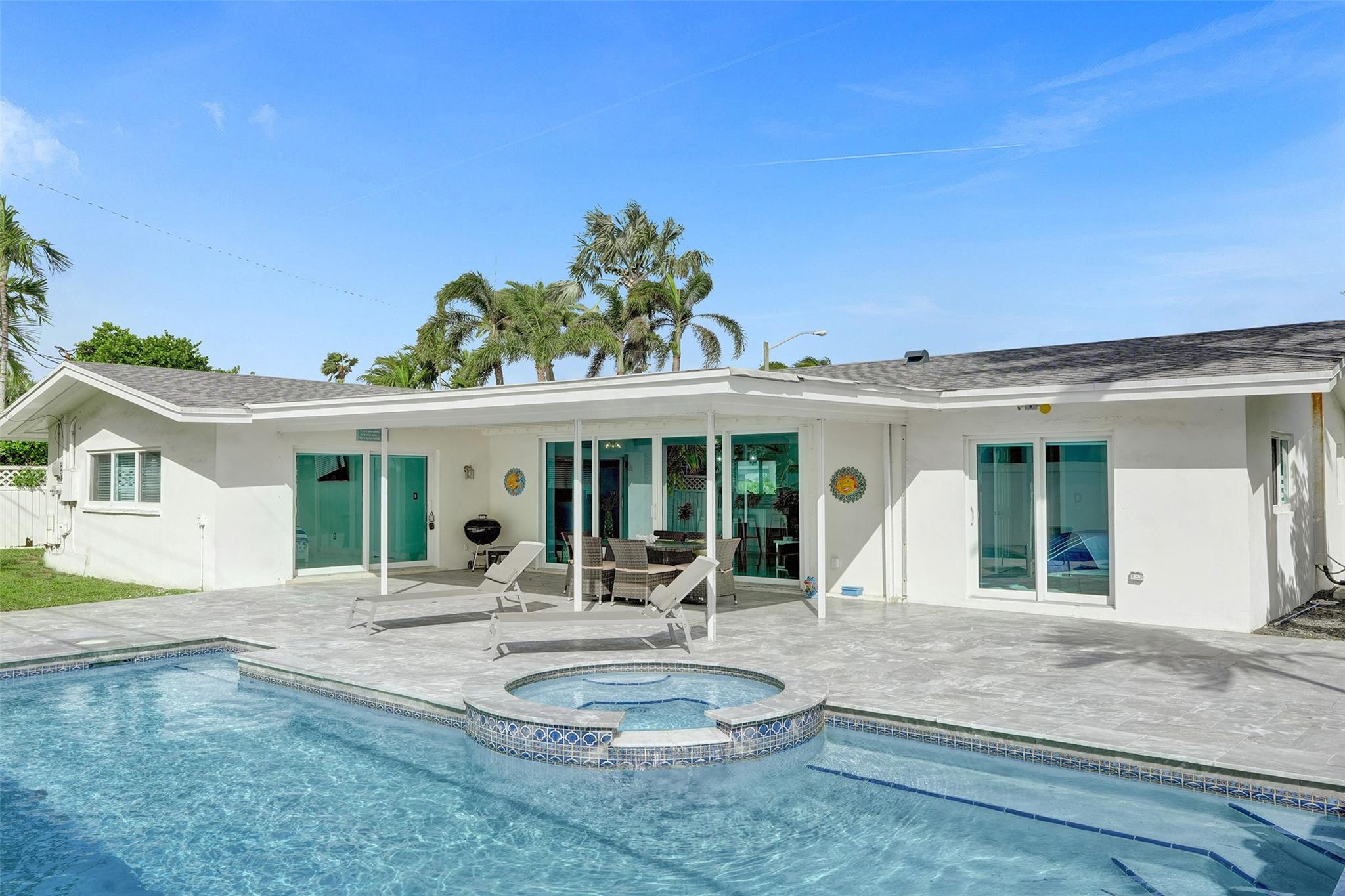 HILLSBORO SHORES SEC - Residential Lease