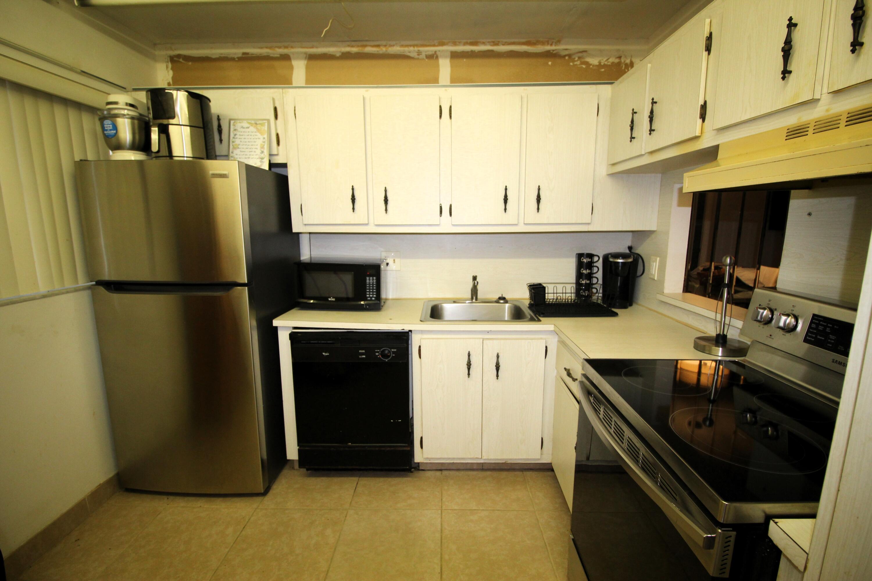 3090 Holiday Springs Boulevard 106