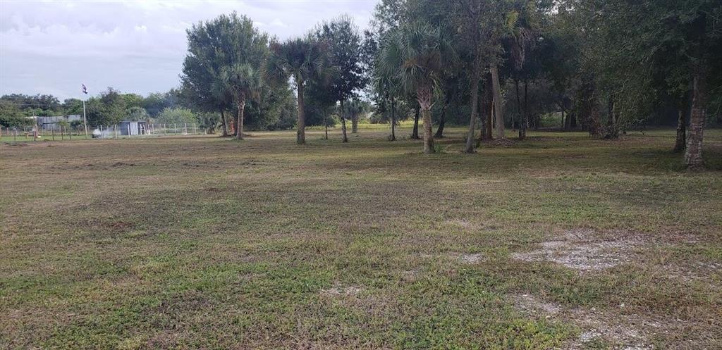 MONTURA RANCH STATES - Land