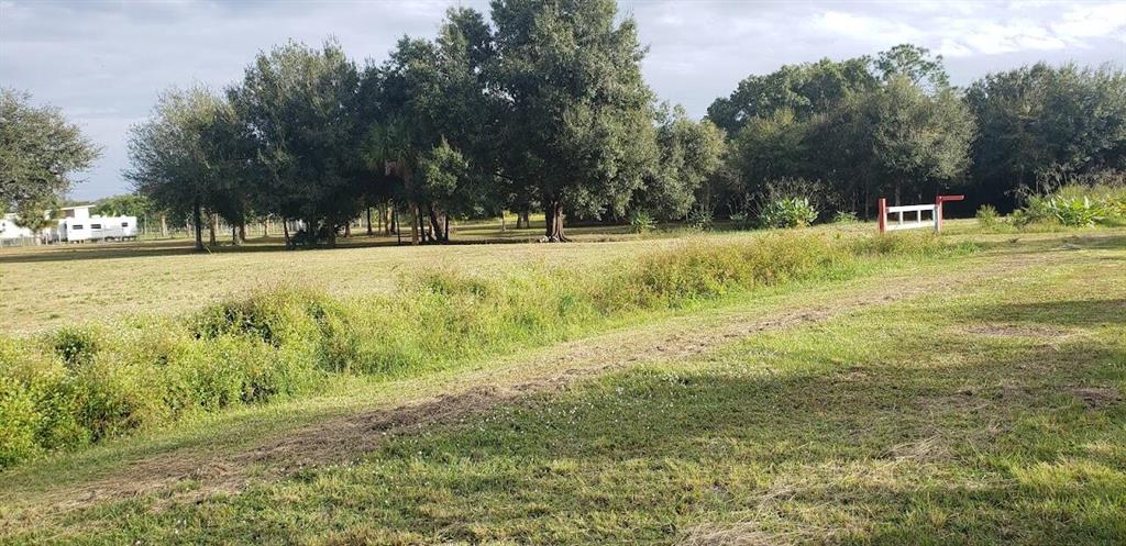 MONTURA RANCH STATES - Land