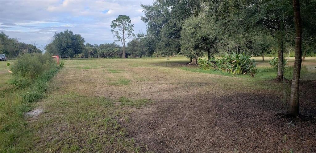 MONTURA RANCH STATES - Land