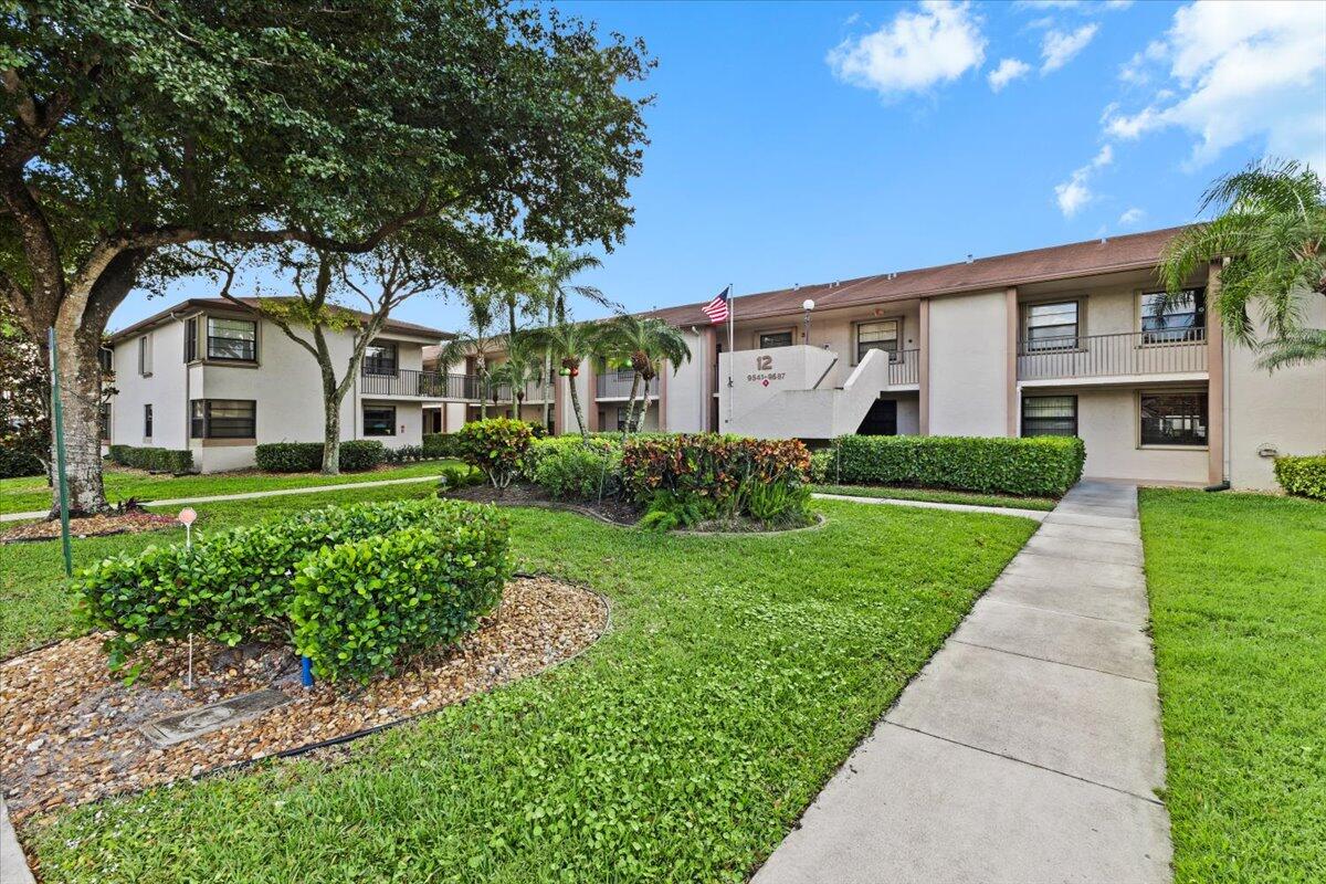 Tamarac Gardens - Residential