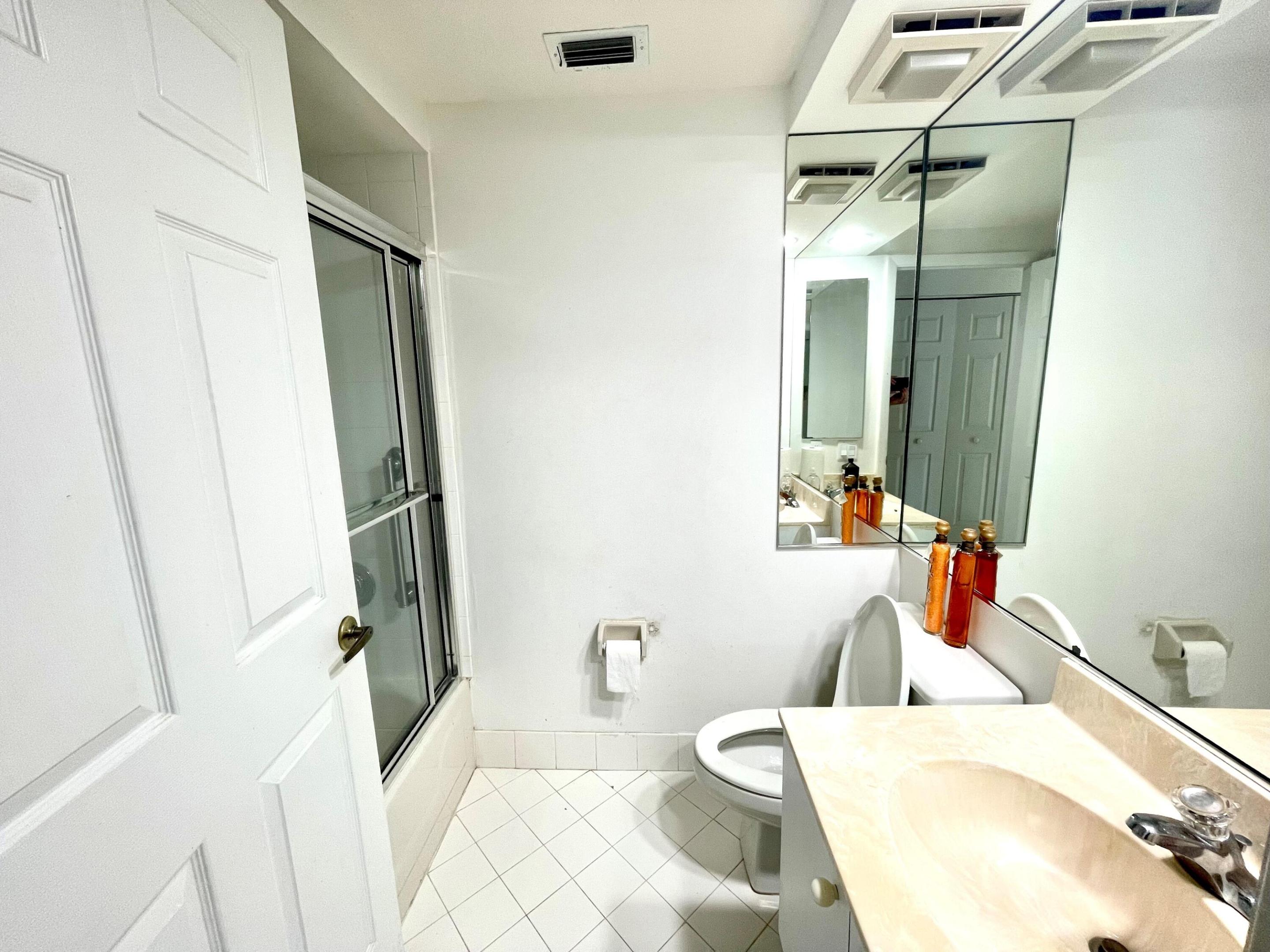 ST TROPEZ AT BOCA GOLF COACH HOMES CONDO - Residential