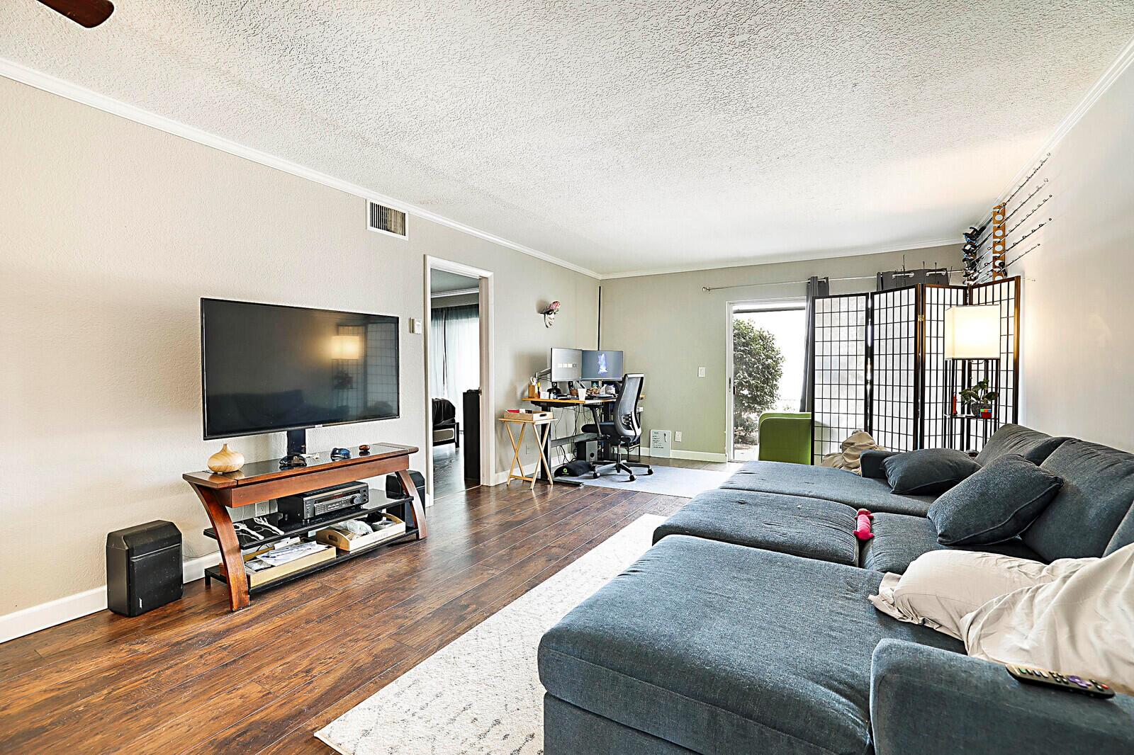 725 Hummingbird Way 106