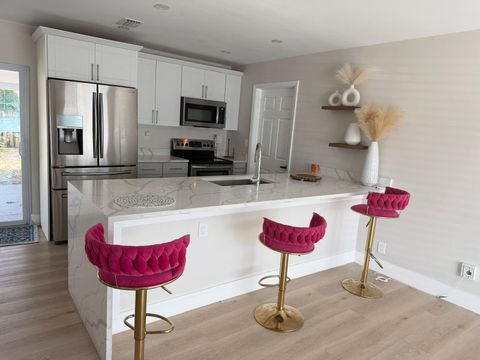 401 S 12th Street Lantana FL 33462