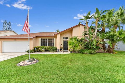 3707 Woods Walk Boulevard Lake Worth FL 33467