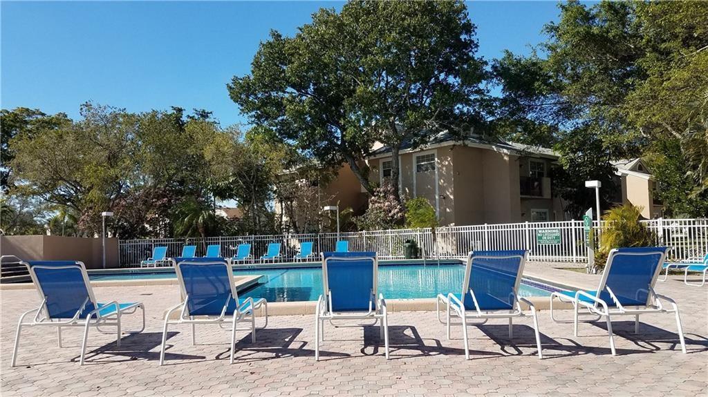 Reflections @ Pembroke Pi - Residential Lease