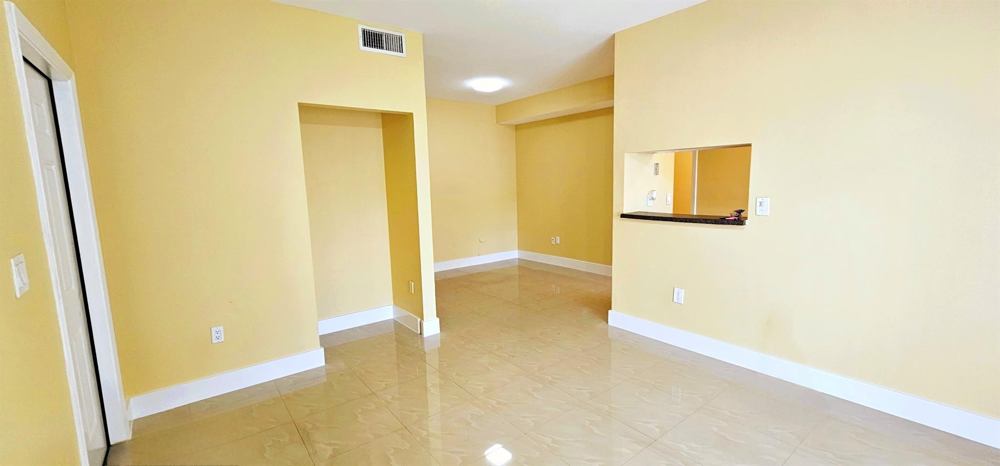 Reflections @ Pembroke Pi - Residential Lease