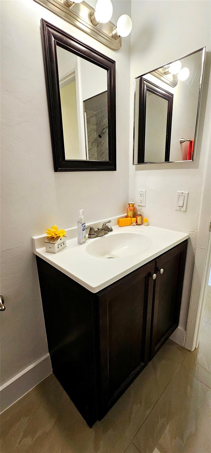 Reflections @ Pembroke Pi - Residential Lease