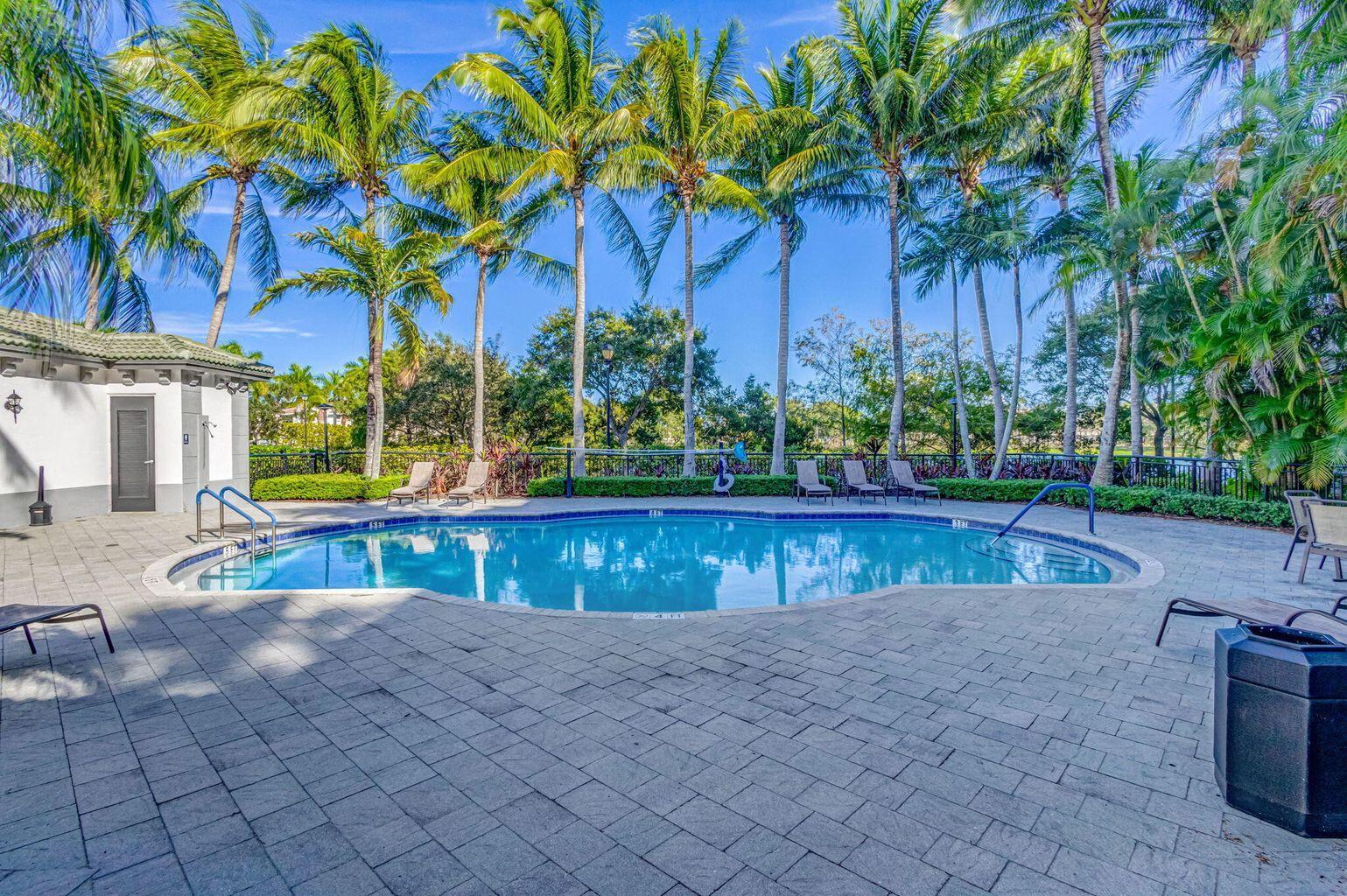 WHAT A LOCATION! Walk to fine restaurants, shopping. 10 min to the beach. services included'' wifi, basic cable, water, and common areas. PET friendly (up to 2 pets). IMPACT windows, high ceiling, newer construction building. 3 swimming pool and a lot of security