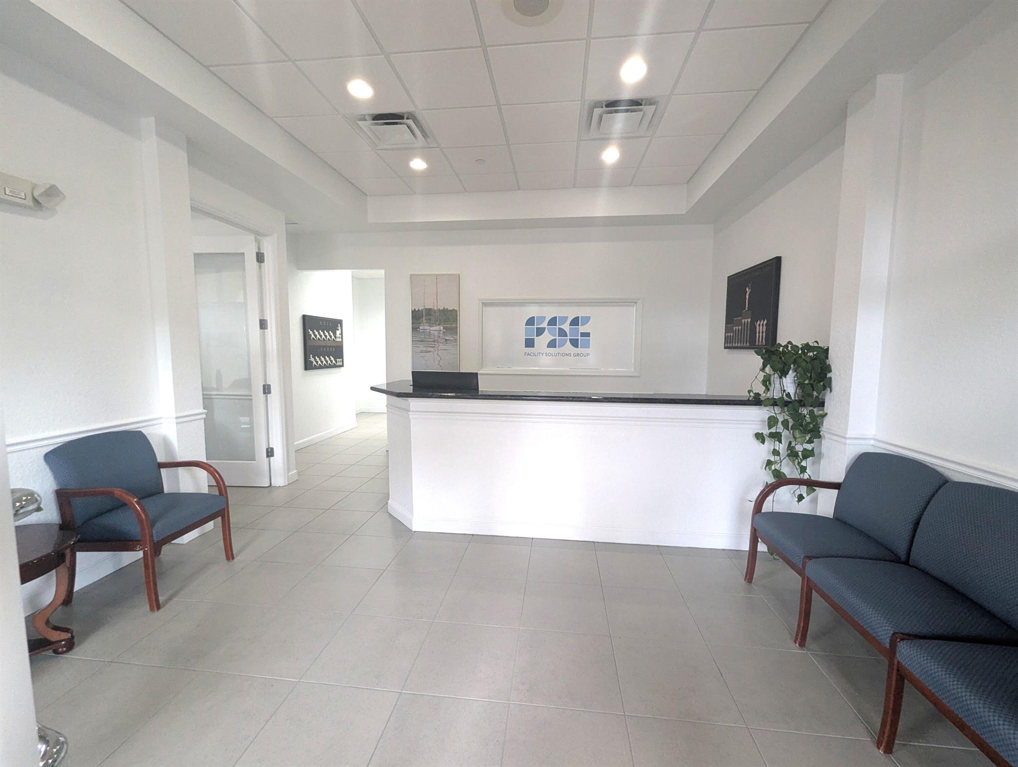 SQUARE LAKE COMMERCIAL CO - Commercial Lease