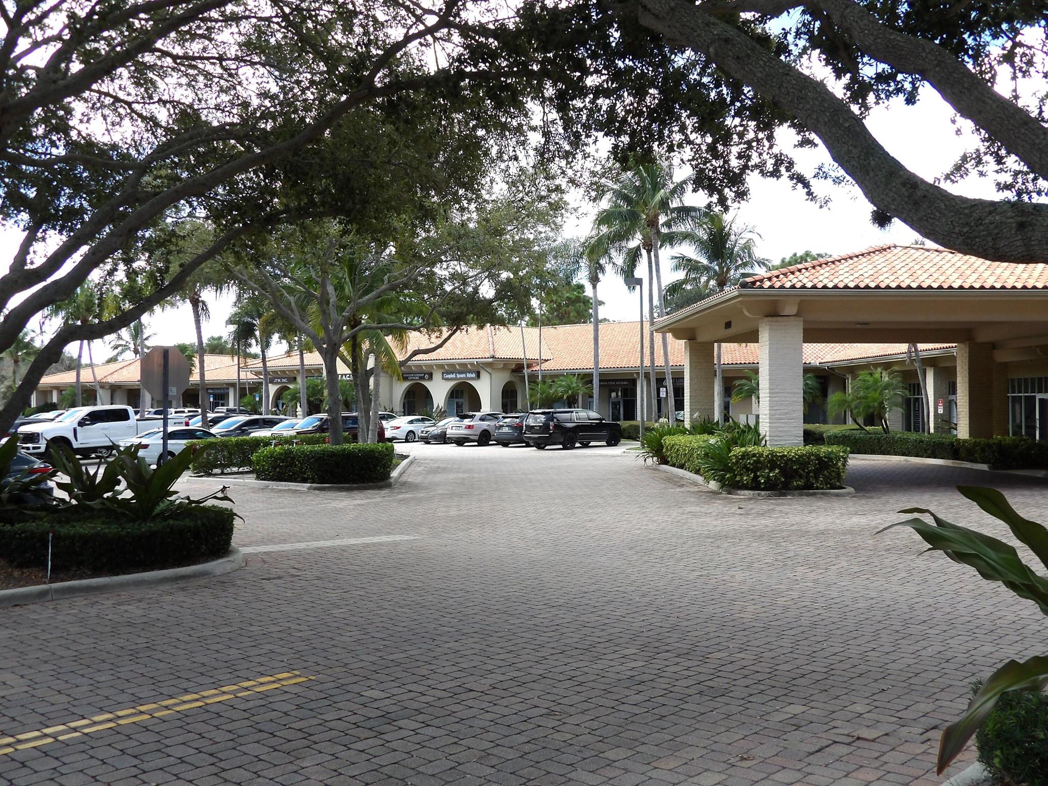 SQUARE LAKE COMMERCIAL CO - Commercial Lease