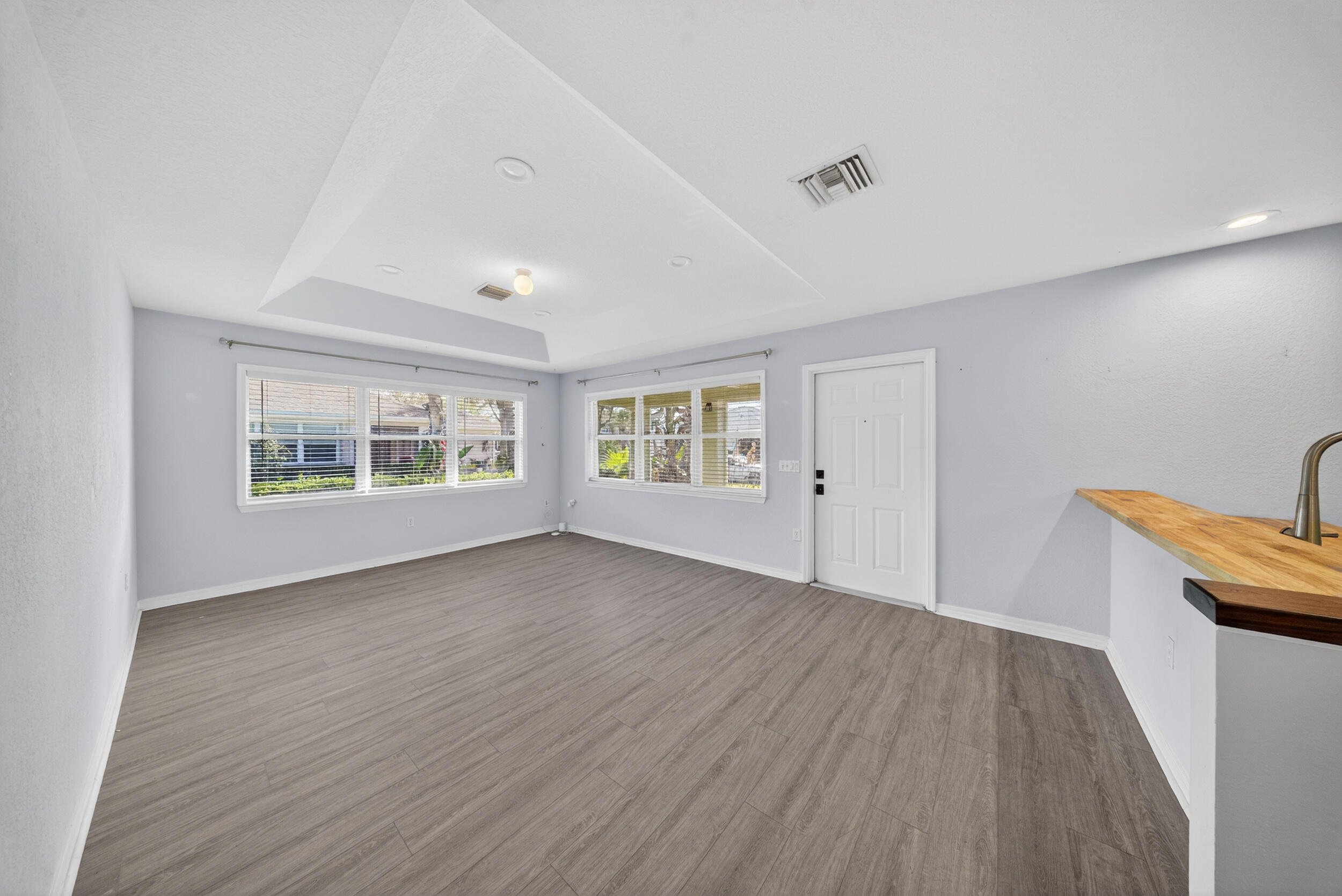 THE PRESERVE AT THE SAVANNAHS CONDOMINIUM - Residential