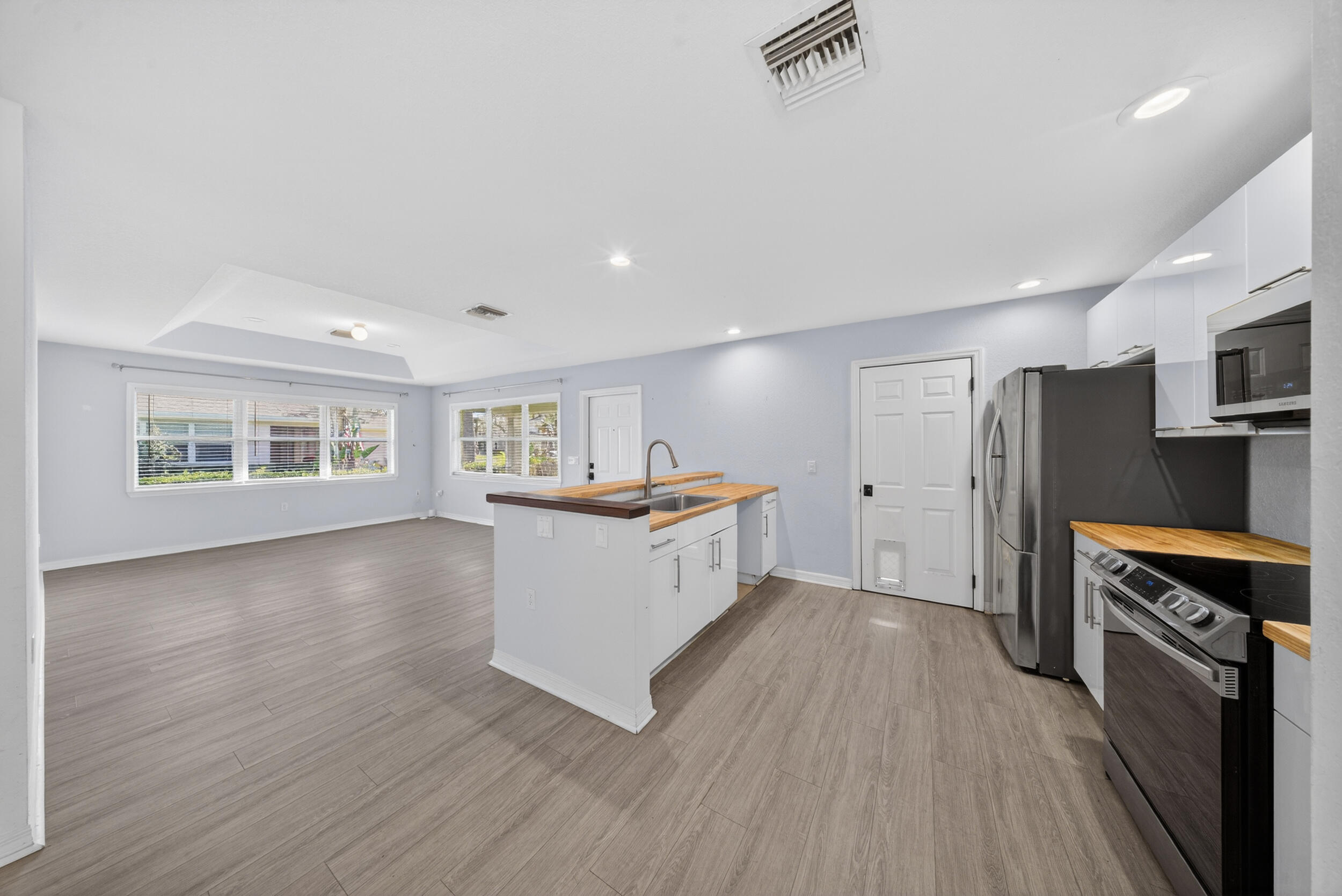 THE PRESERVE AT THE SAVANNAHS CONDOMINIUM - Residential