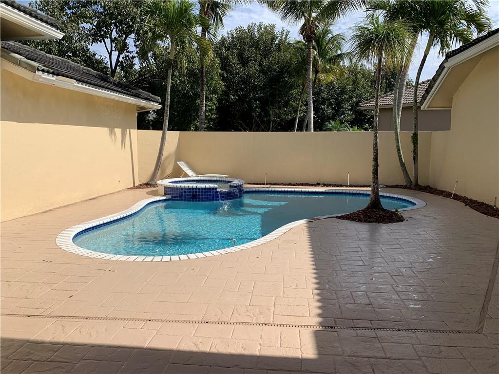 The Isles Add 151-48 B - Residential Lease