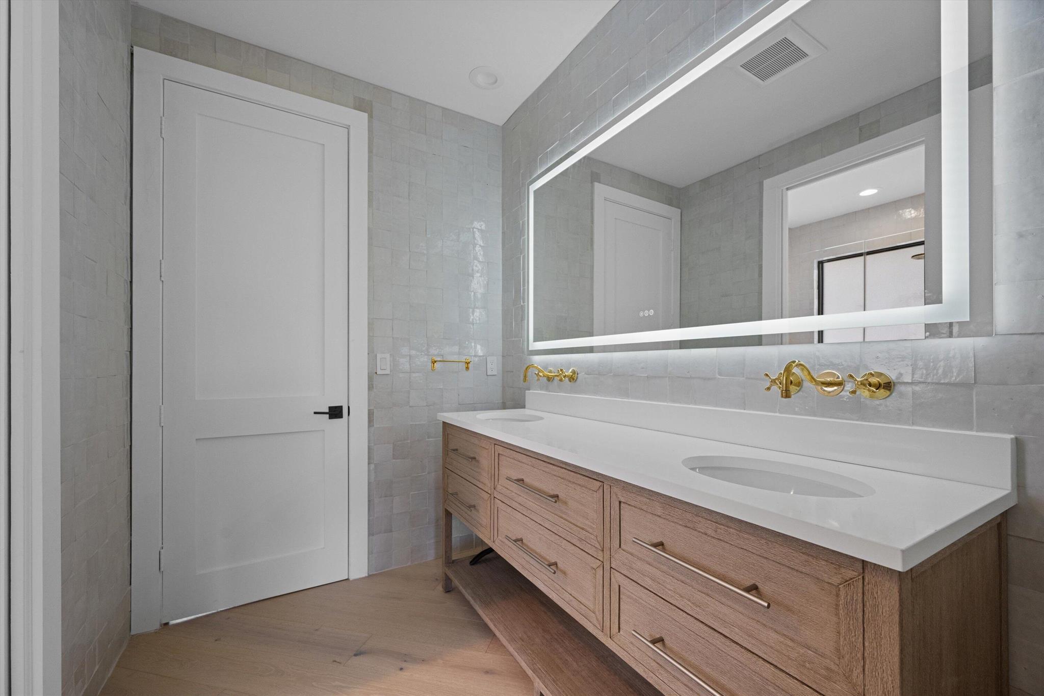 EAGLES LANDING OF P B POL - Residential