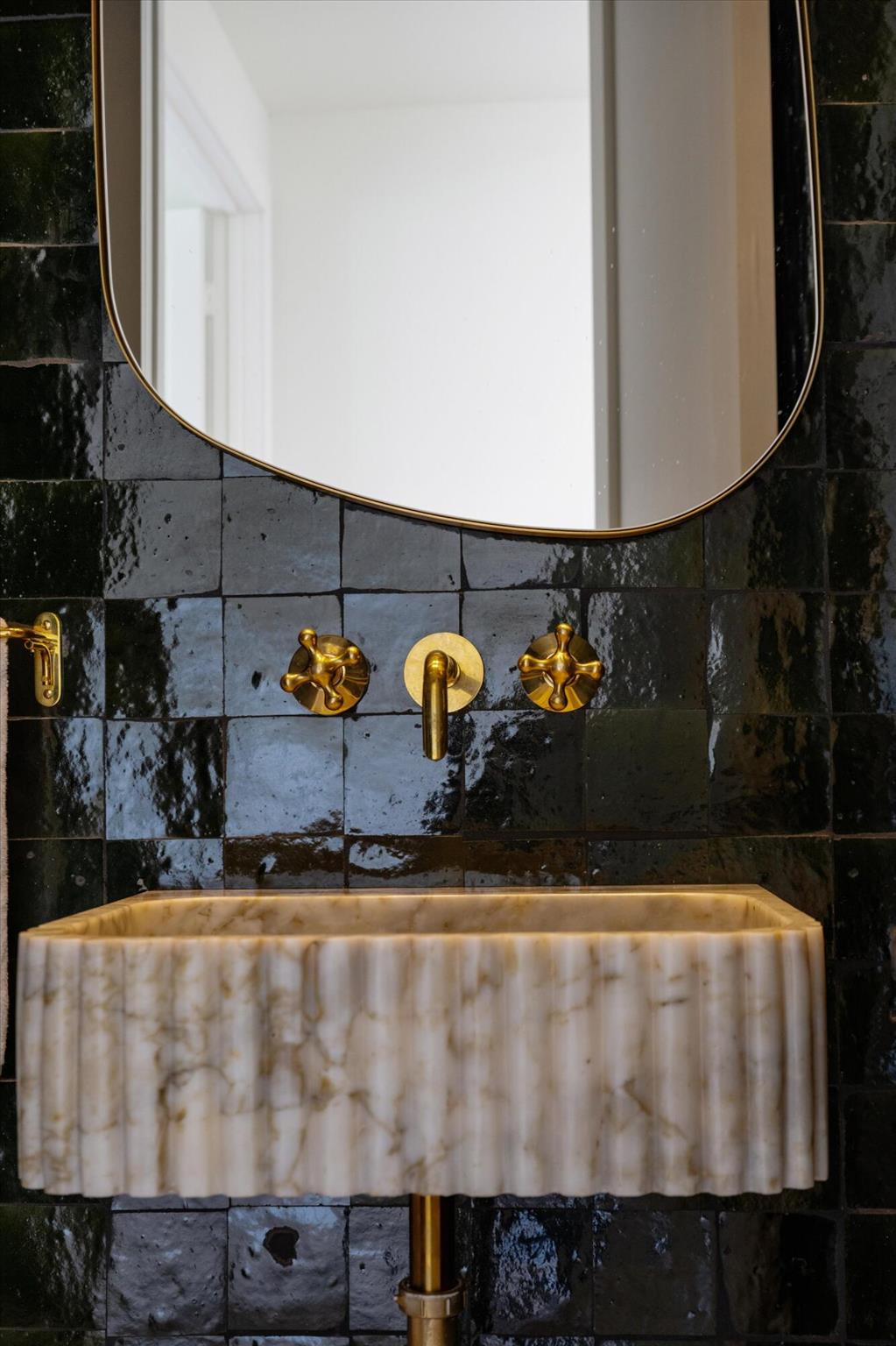 EAGLES LANDING OF P B POL - Residential