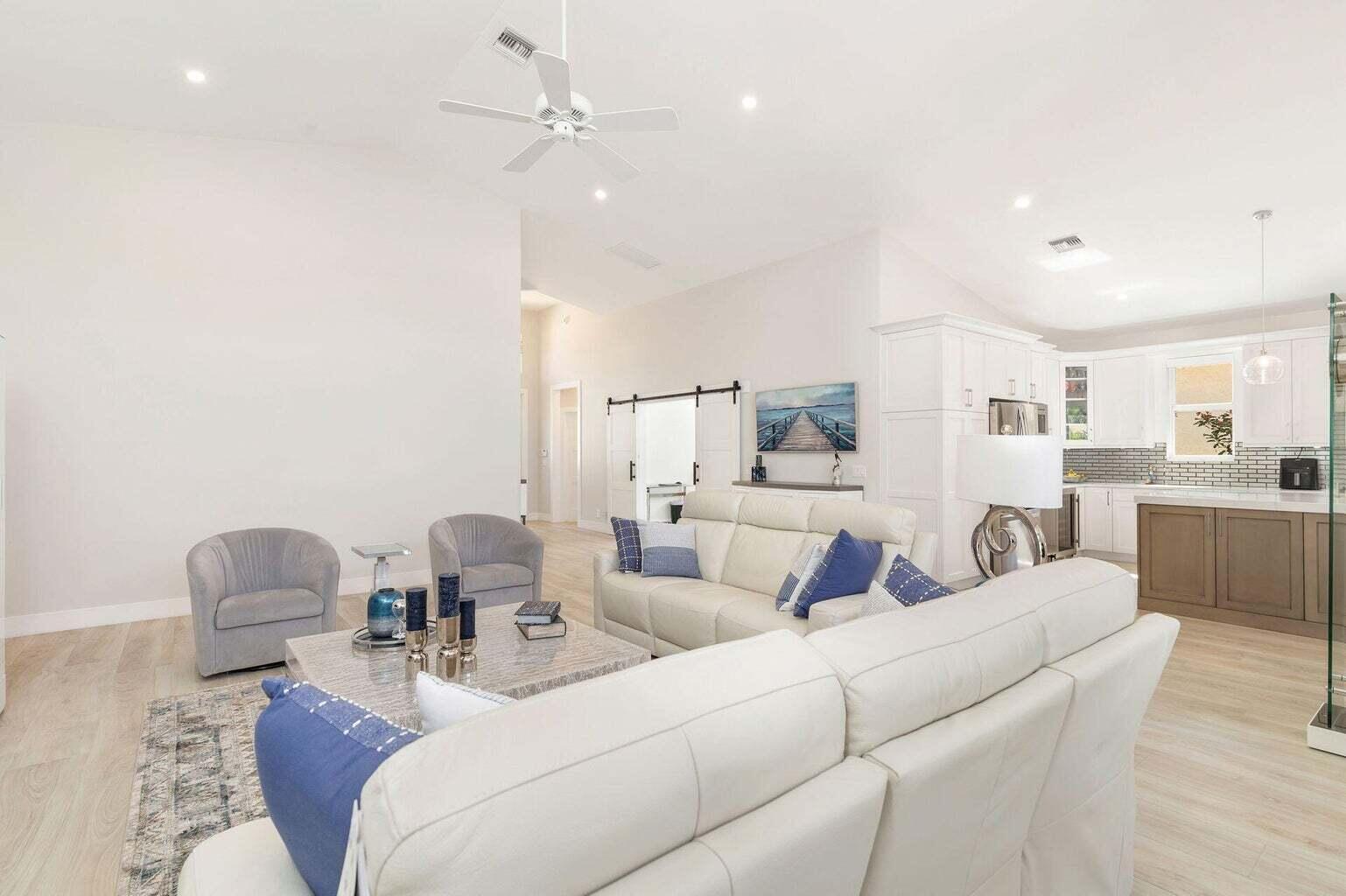 CRESSON ISLAND AT JONATHA - Residential