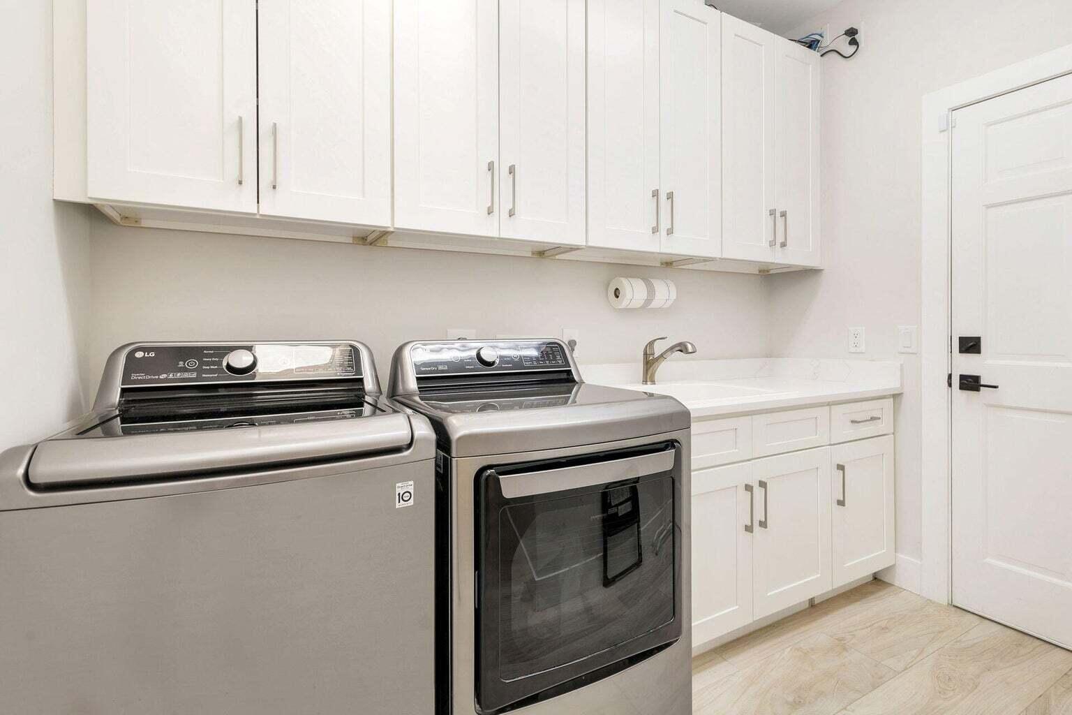 CRESSON ISLAND AT JONATHA - Residential