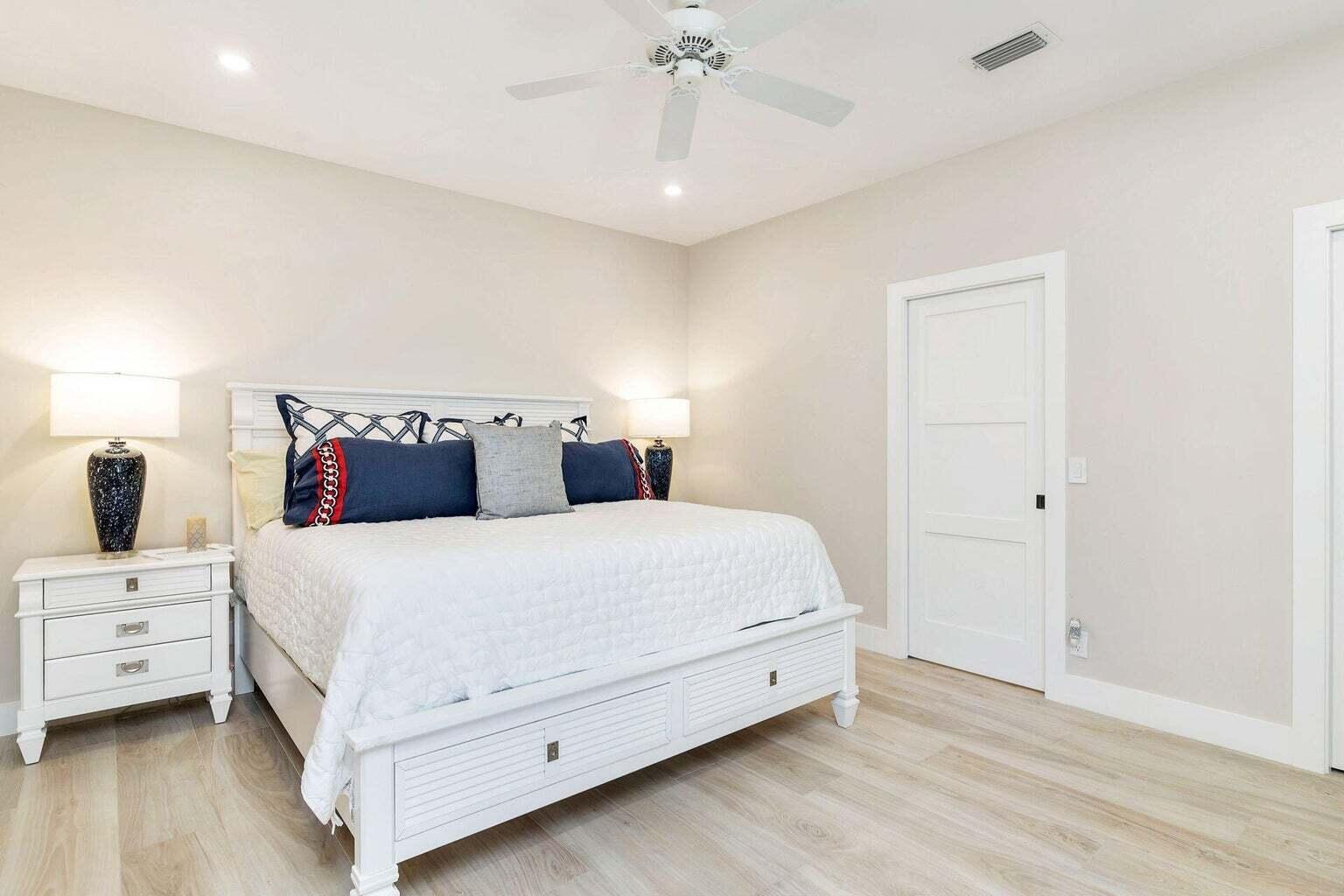 CRESSON ISLAND AT JONATHA - Residential