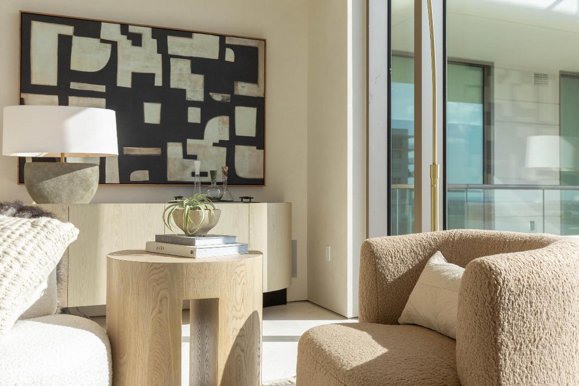 La Clara - Residential