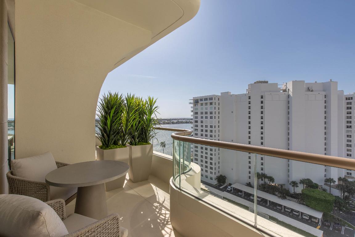 La Clara - Residential