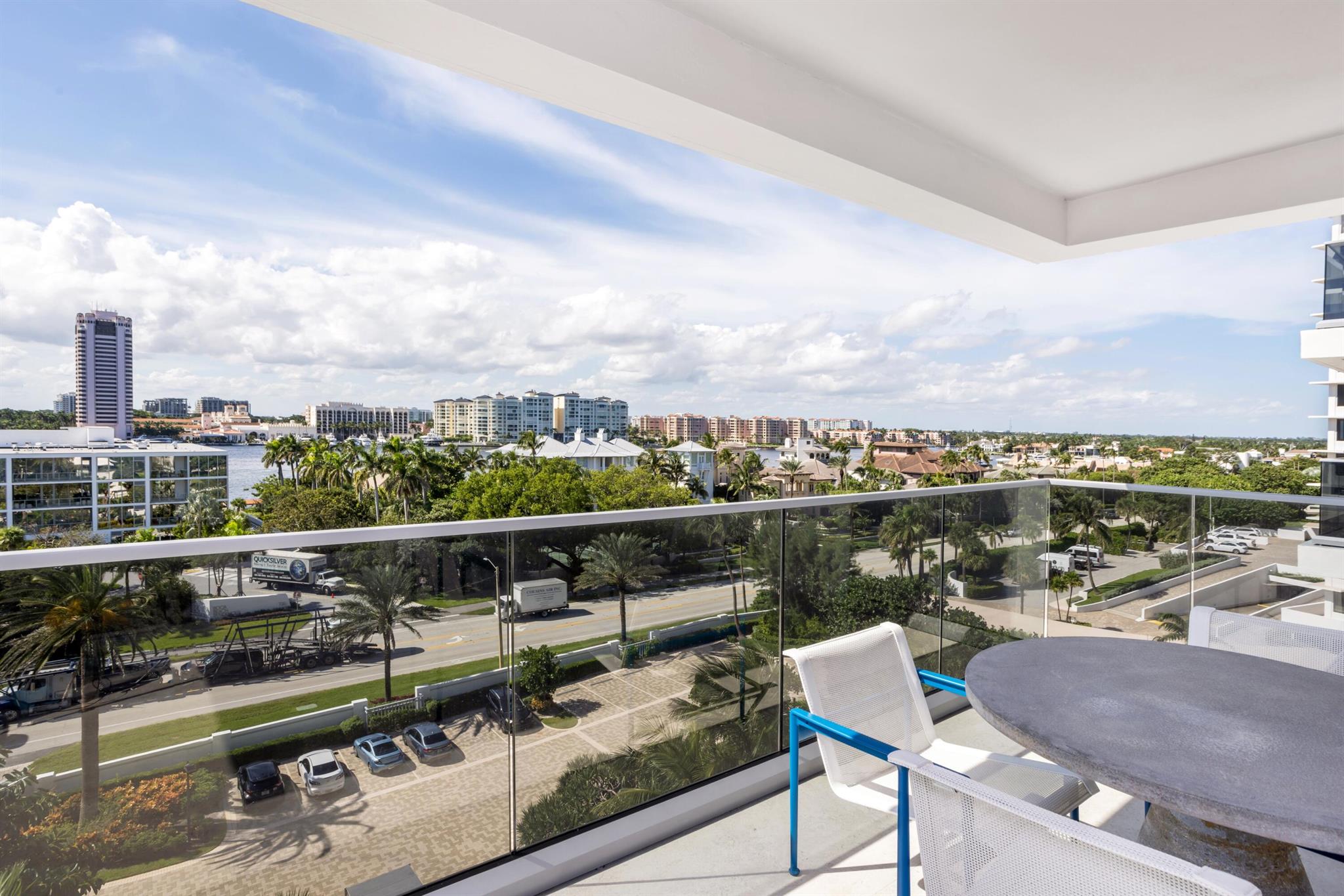 750 OCEAN - Residential