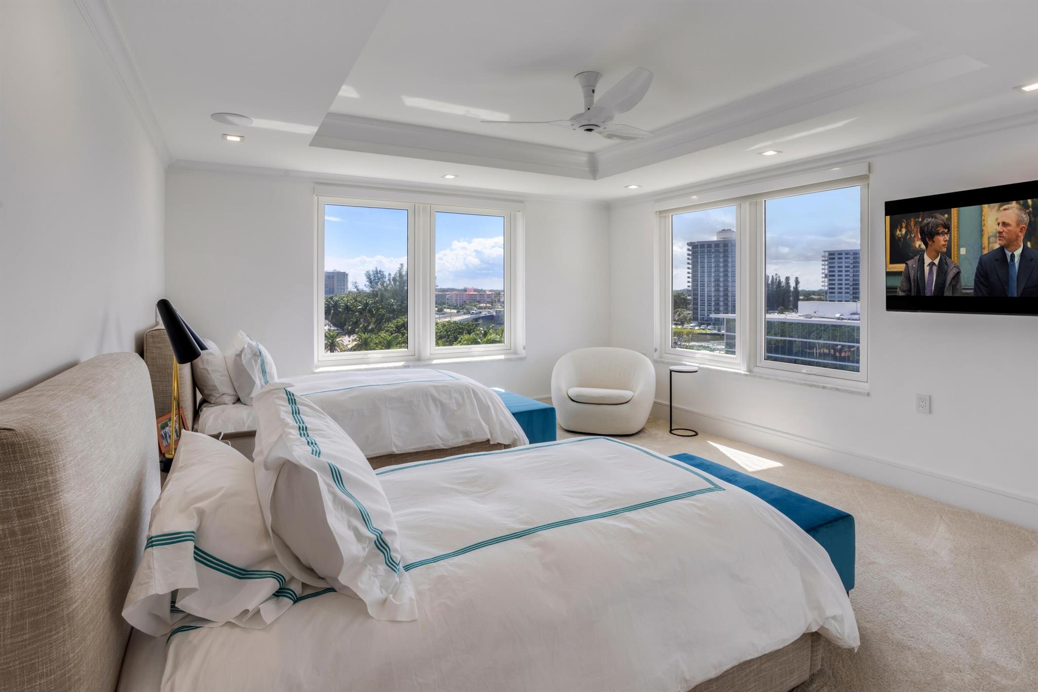 750 OCEAN - Residential