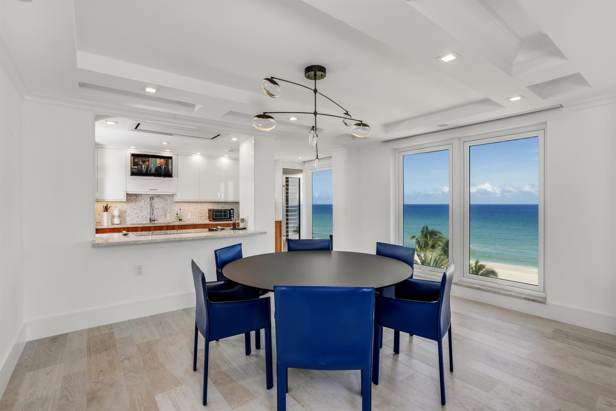 750 OCEAN - Residential