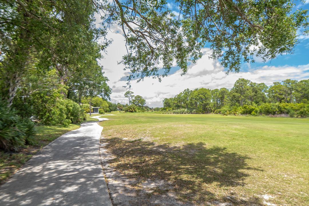 JENSEN BEACH GOLF AND COUNTRY CLUB - Residential