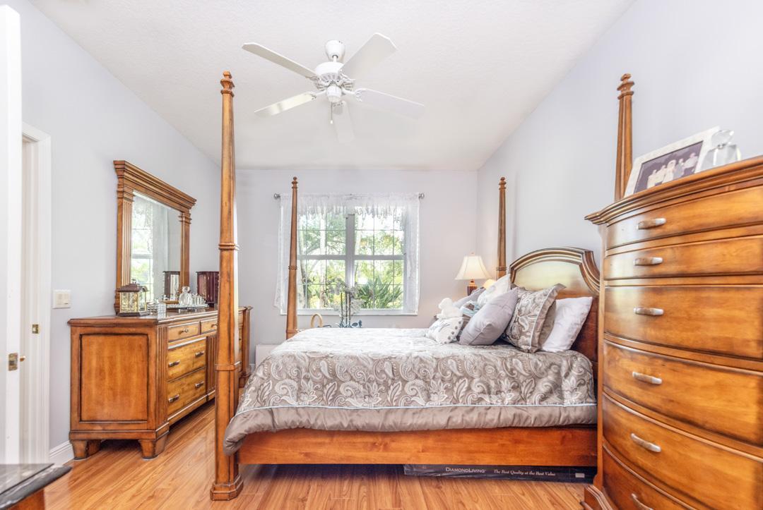 JENSEN BEACH GOLF AND COUNTRY CLUB - Residential