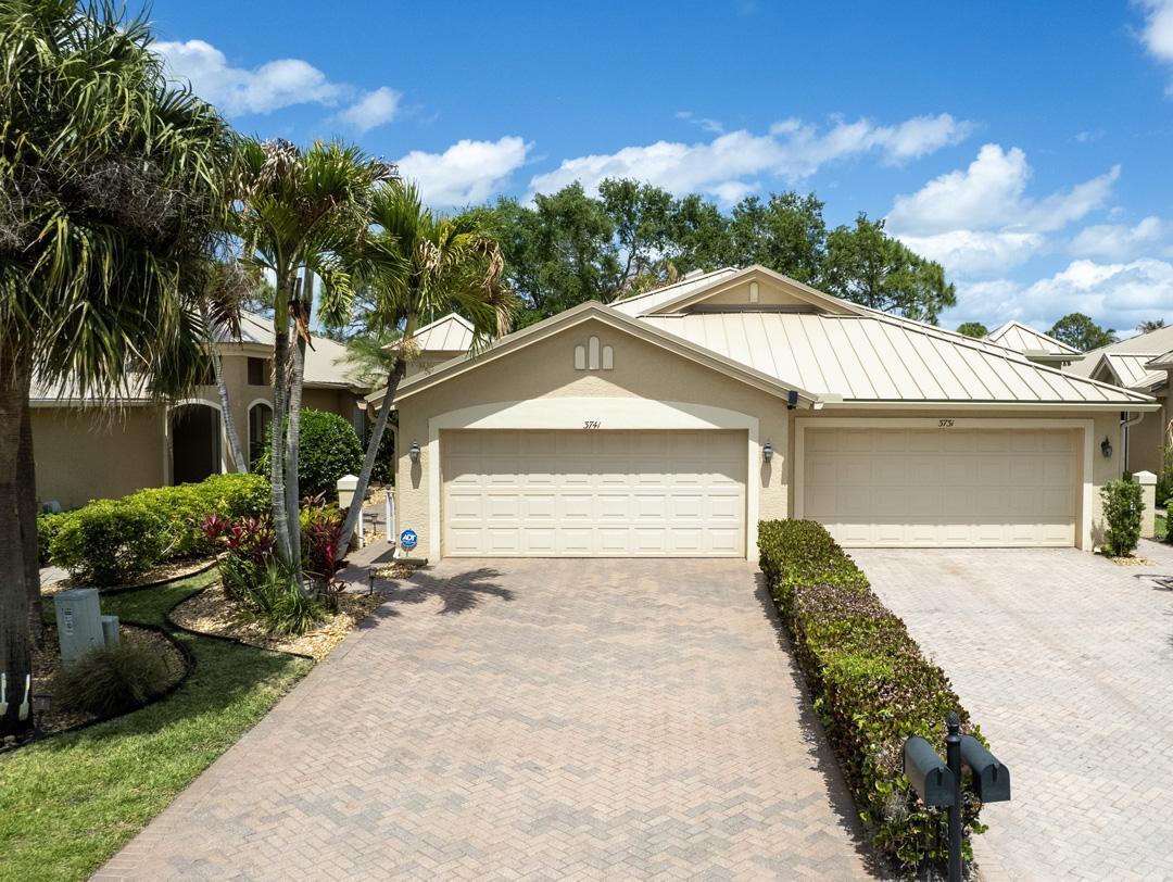 JENSEN BEACH GOLF AND COUNTRY CLUB - Residential