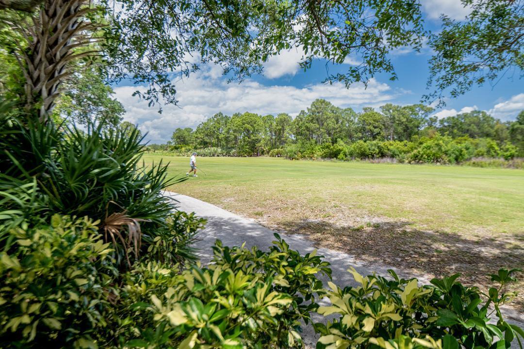 JENSEN BEACH GOLF AND COUNTRY CLUB - Residential