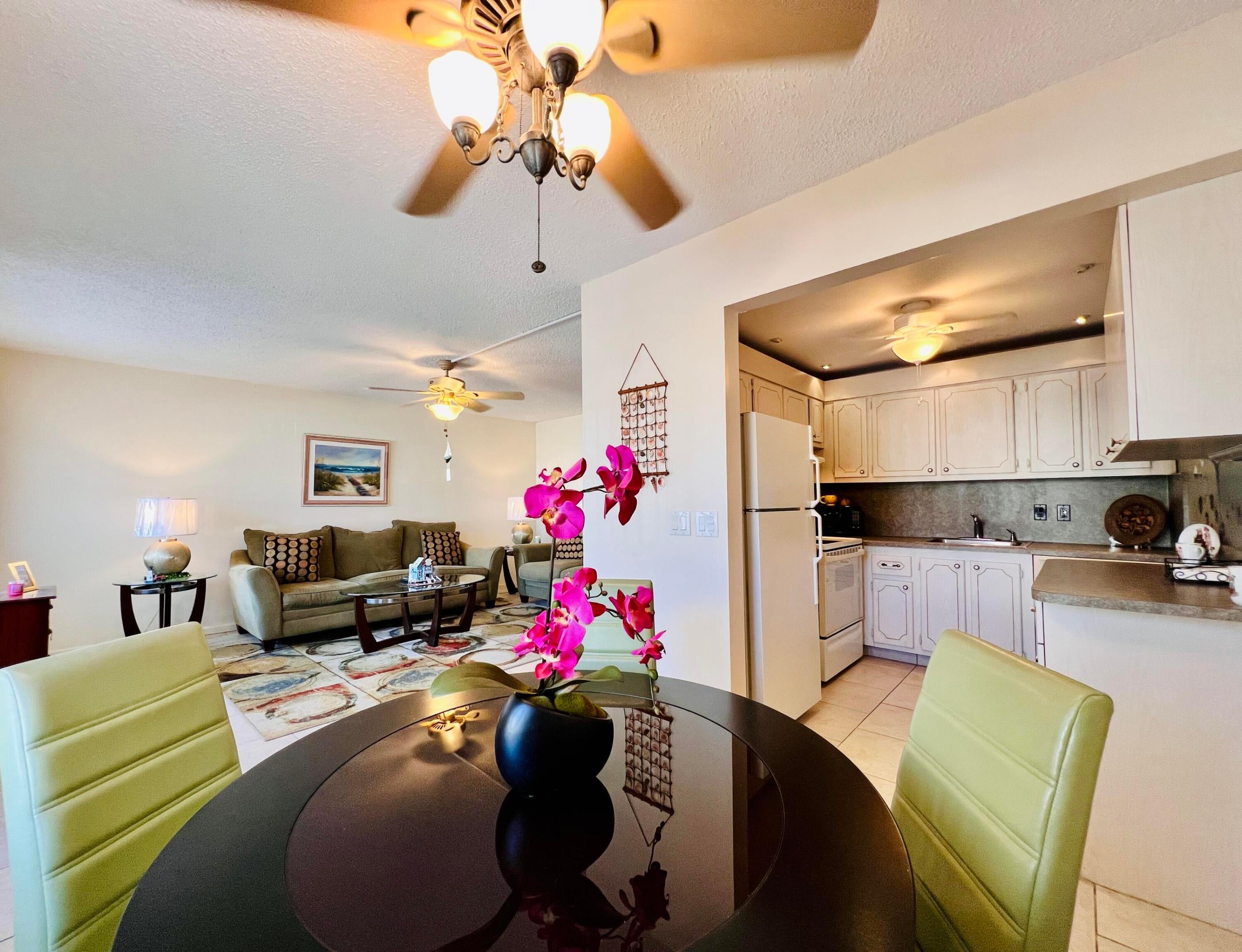 171 Chatham I, West Palm Beach FL 33417