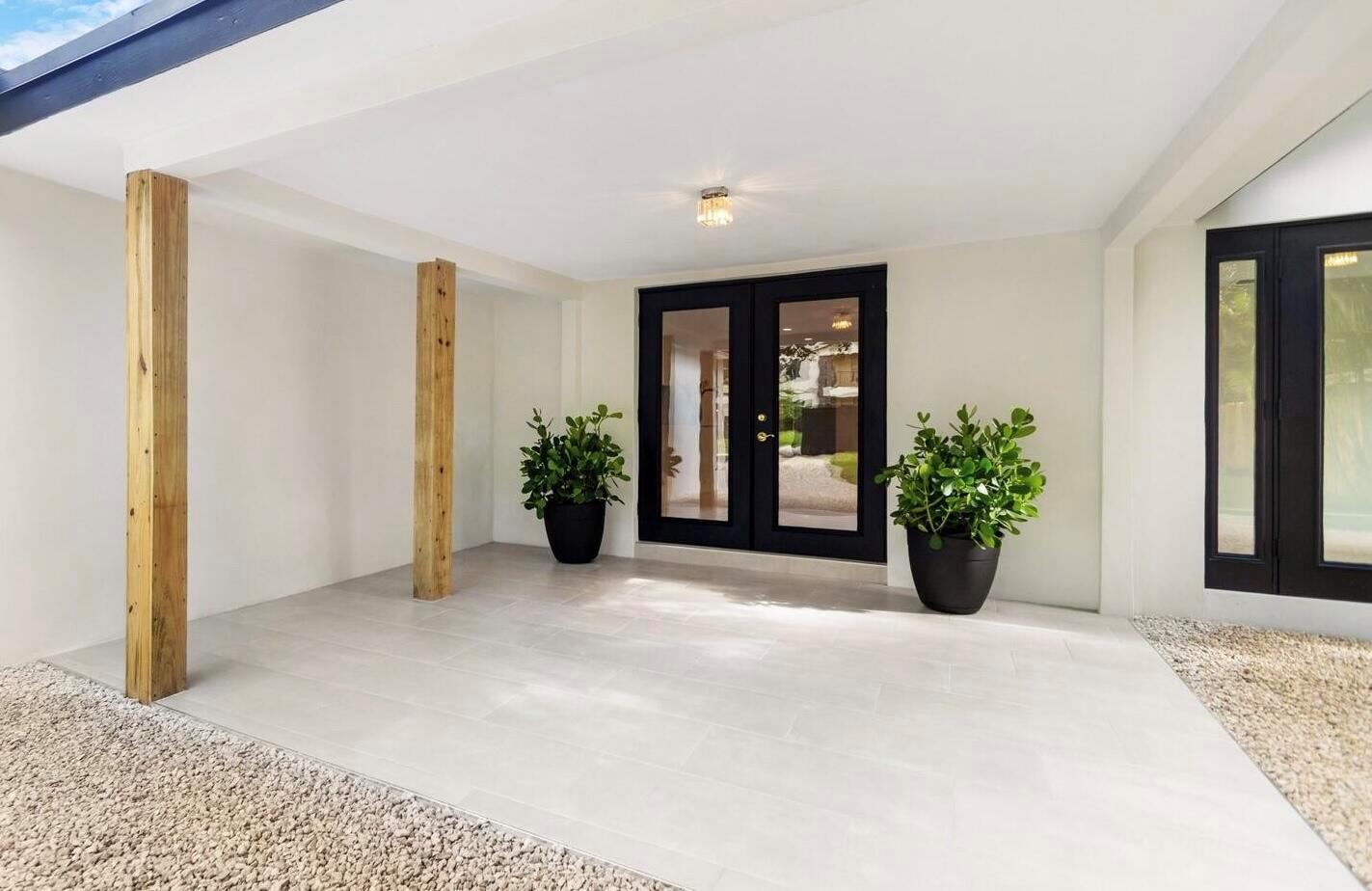 LAUDERDALE GARDENS - Residential