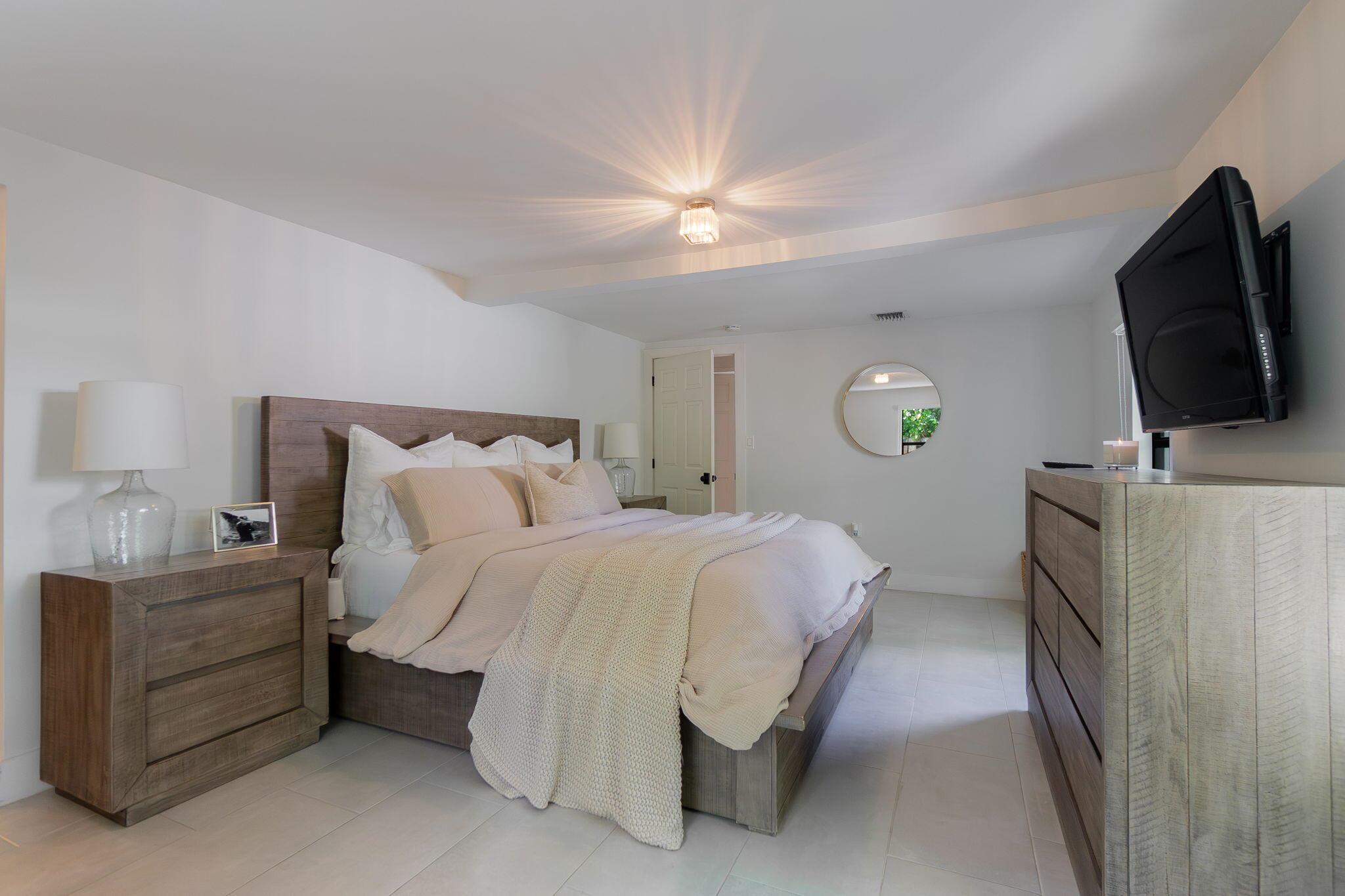 LAUDERDALE GARDENS - Residential