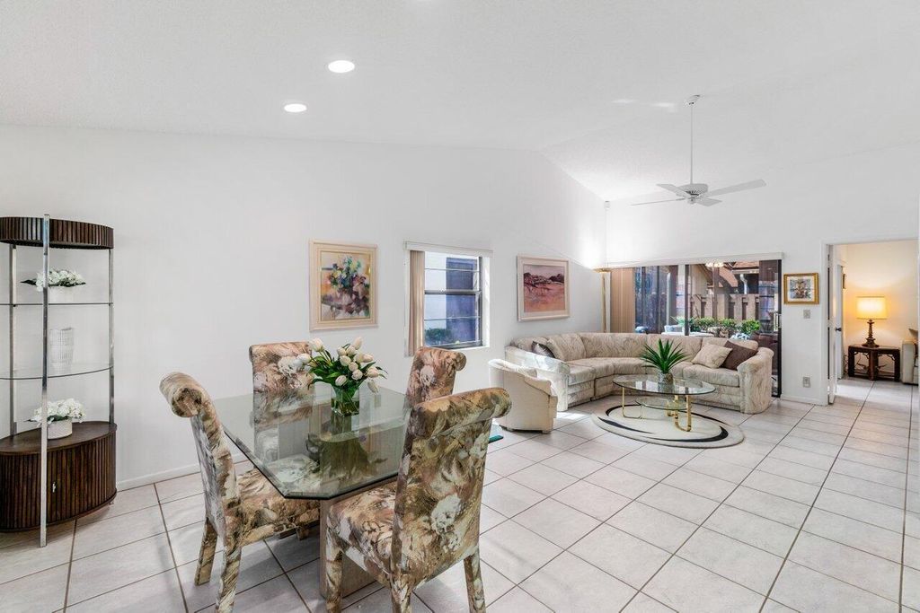 Photo of 18541 Sunburst Lane, Boca Raton, FL 33496 (MLS # R10964463)