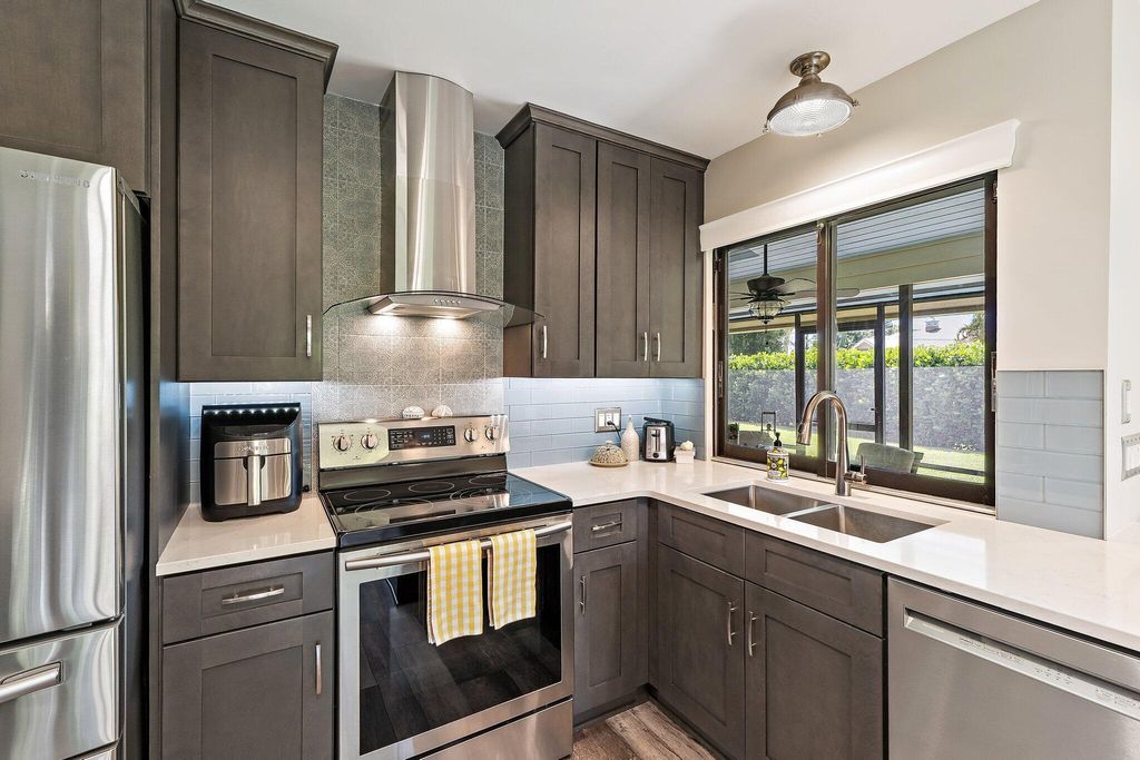 Photo of 10690 SE Jupiter Narrows Drive, Hobe Sound, FL 33455 (MLS # R11123904)