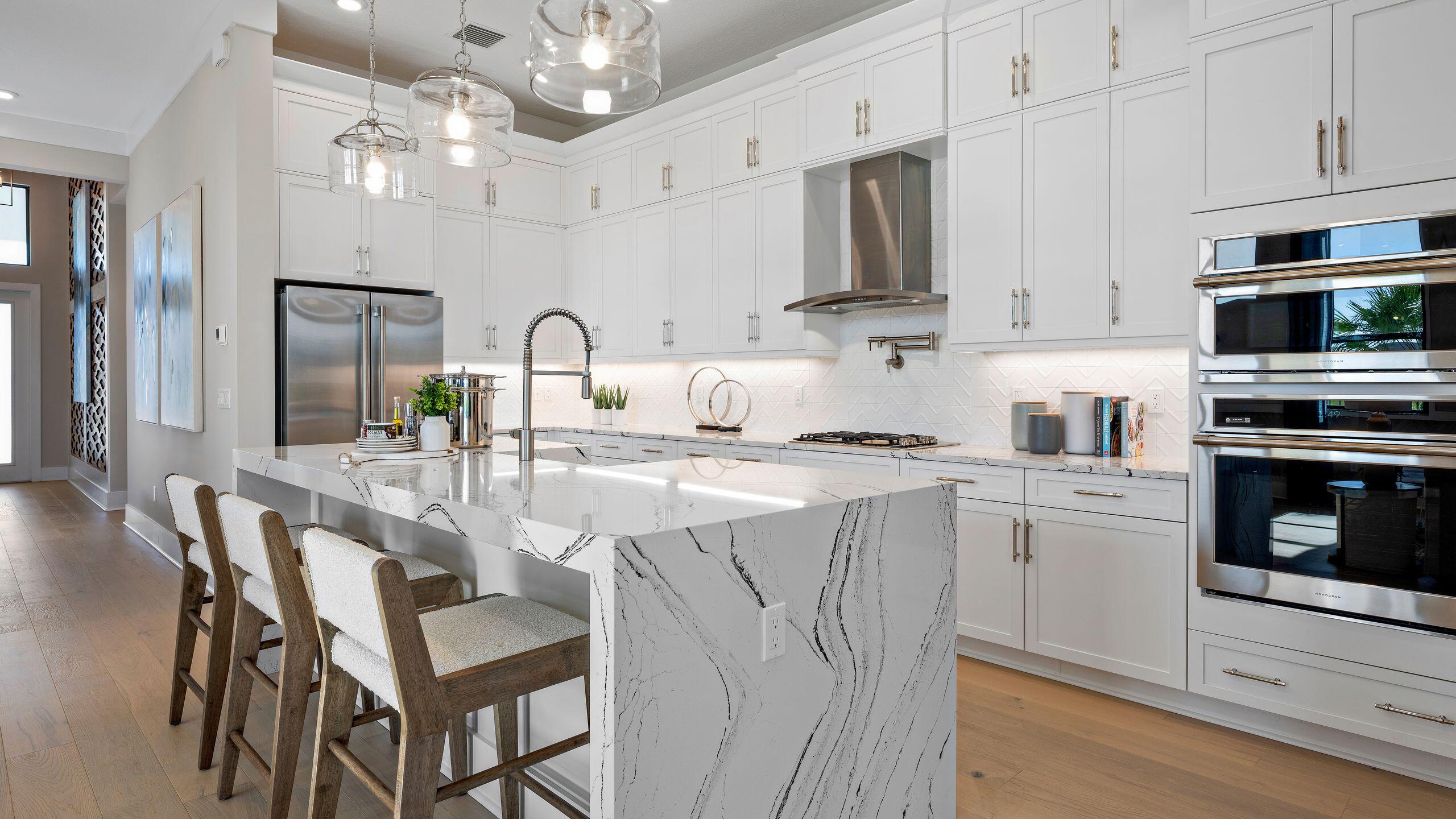 CRESSWIND PALM BEACH - Residential