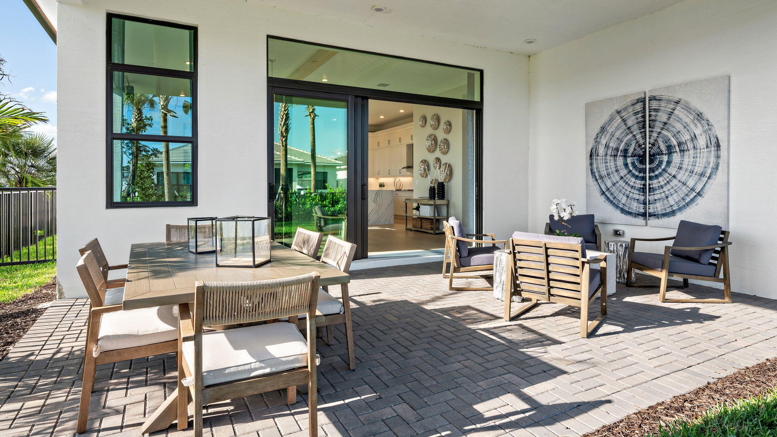 CRESSWIND PALM BEACH - Residential