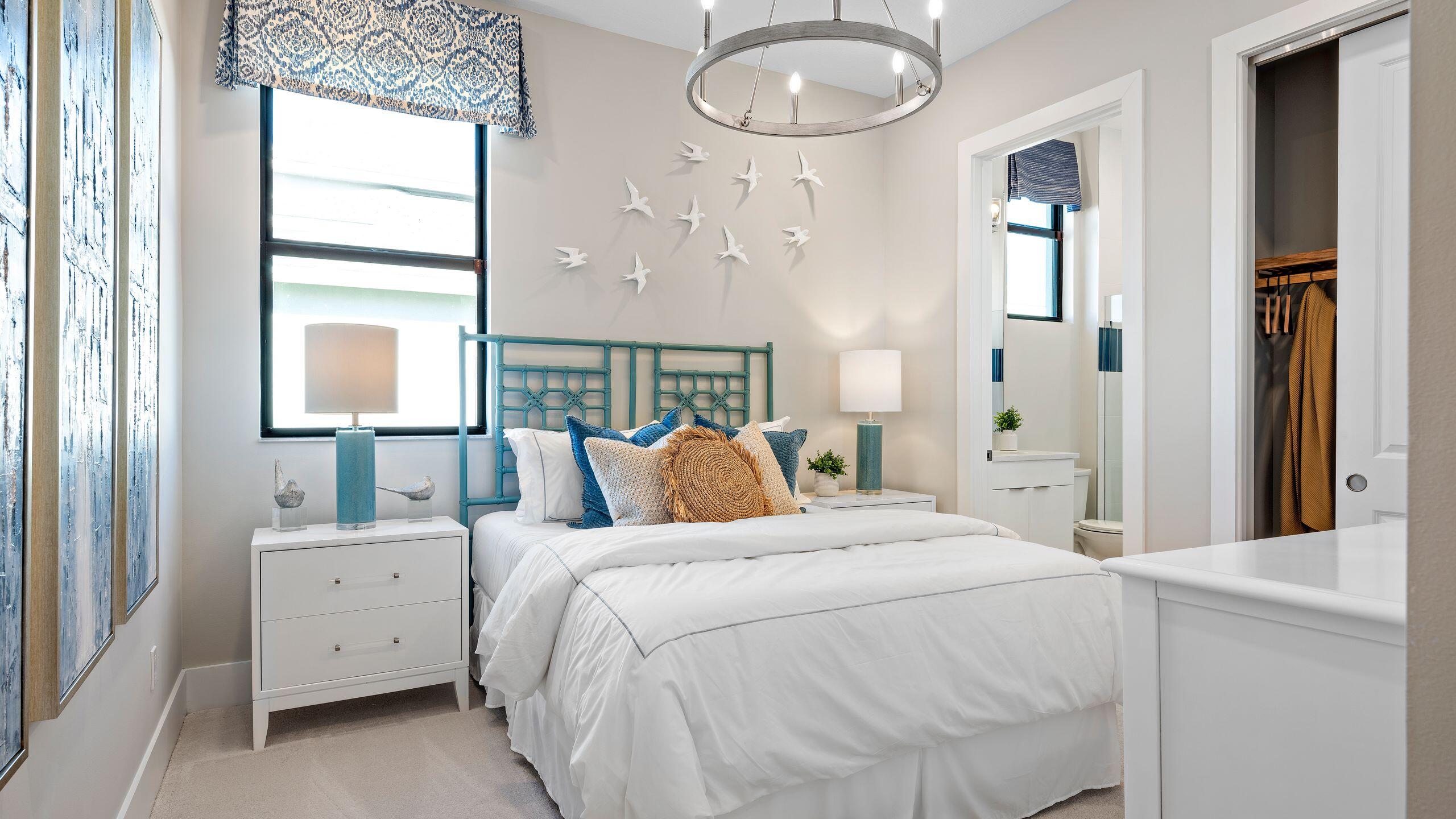 CRESSWIND PALM BEACH - Residential