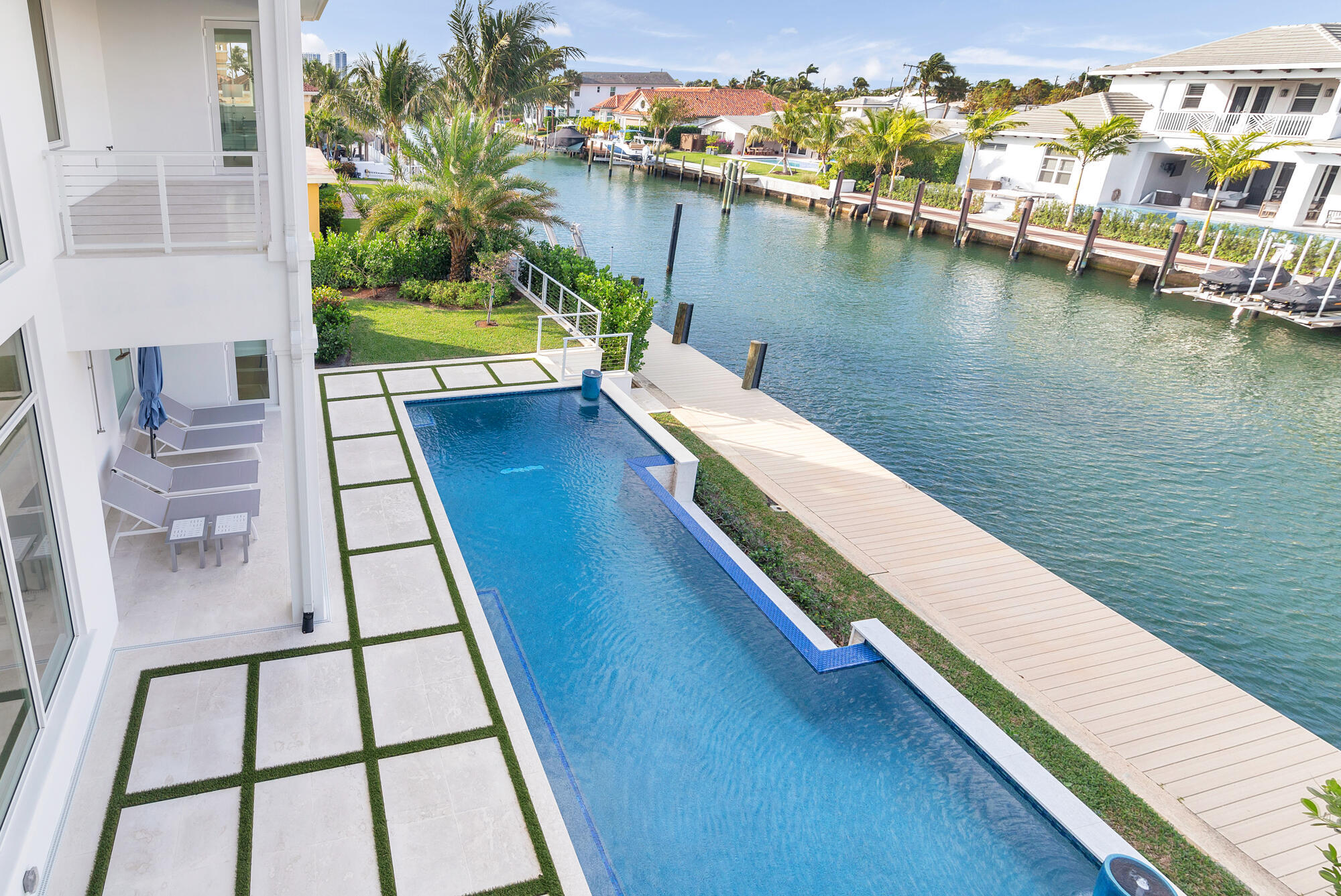 PALM BEACH ISLES 1 - Residential