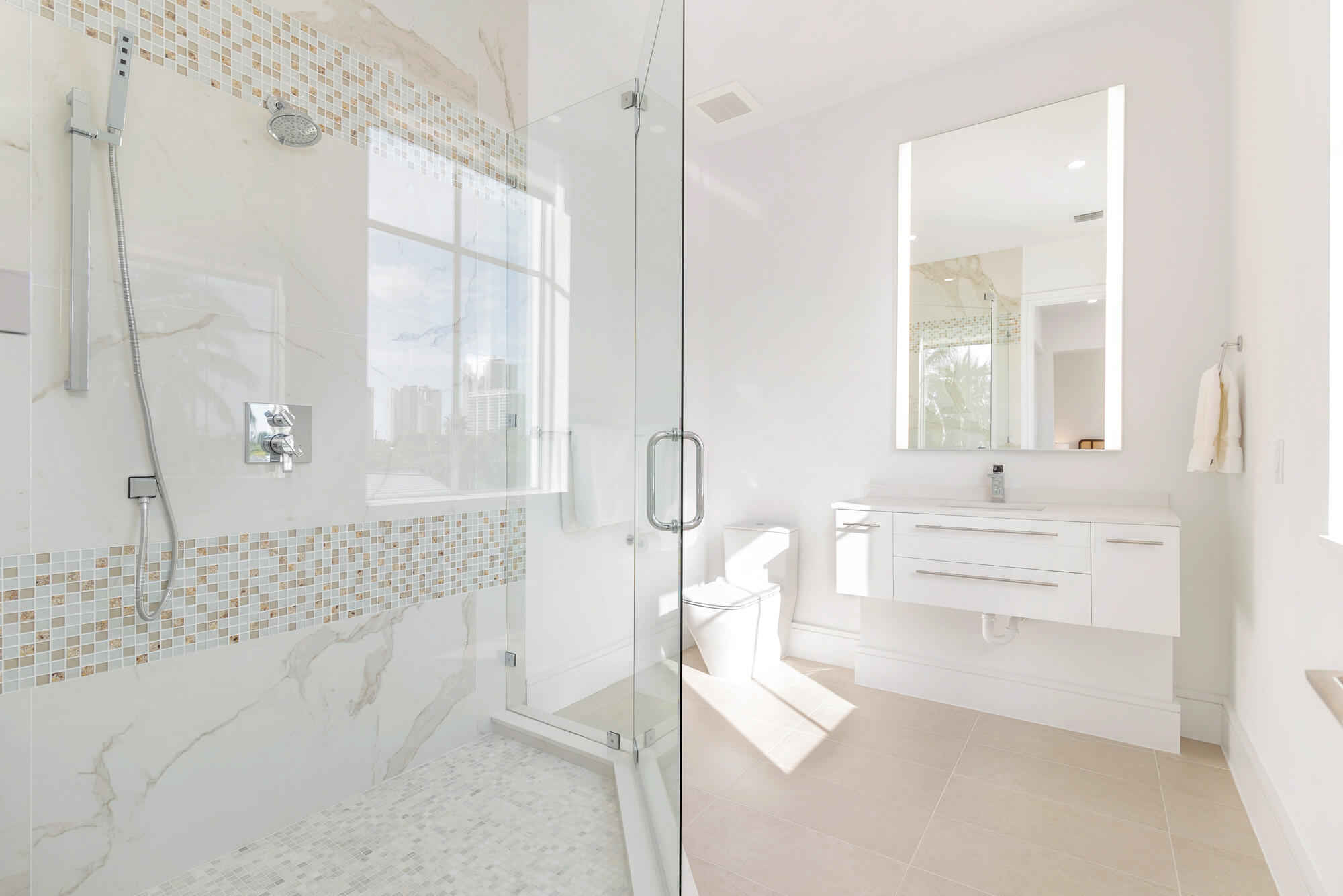 PALM BEACH ISLES 1 - Residential