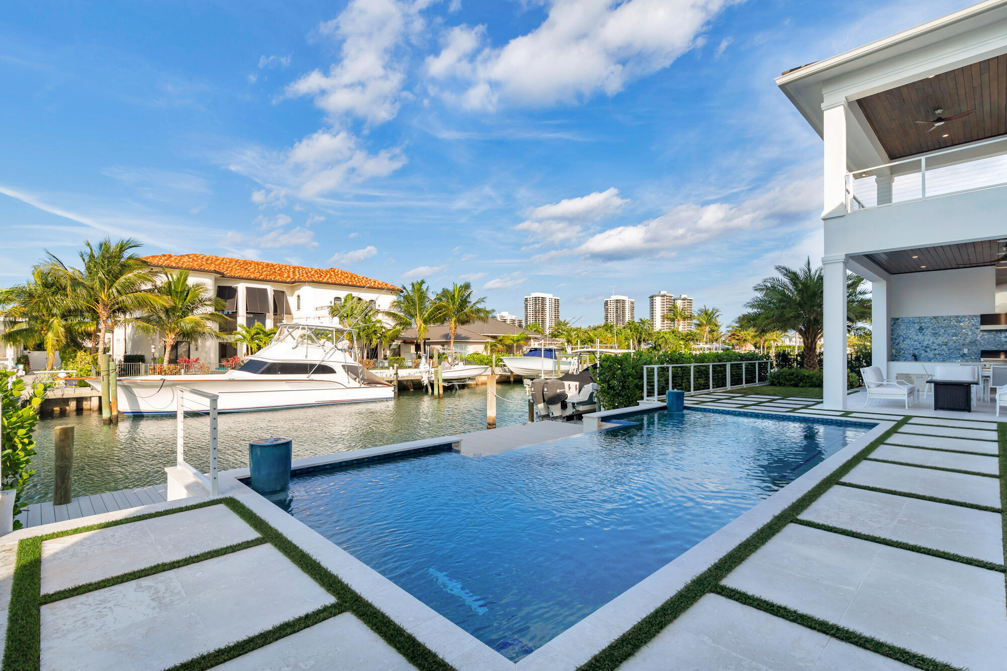 PALM BEACH ISLES 1 - Residential