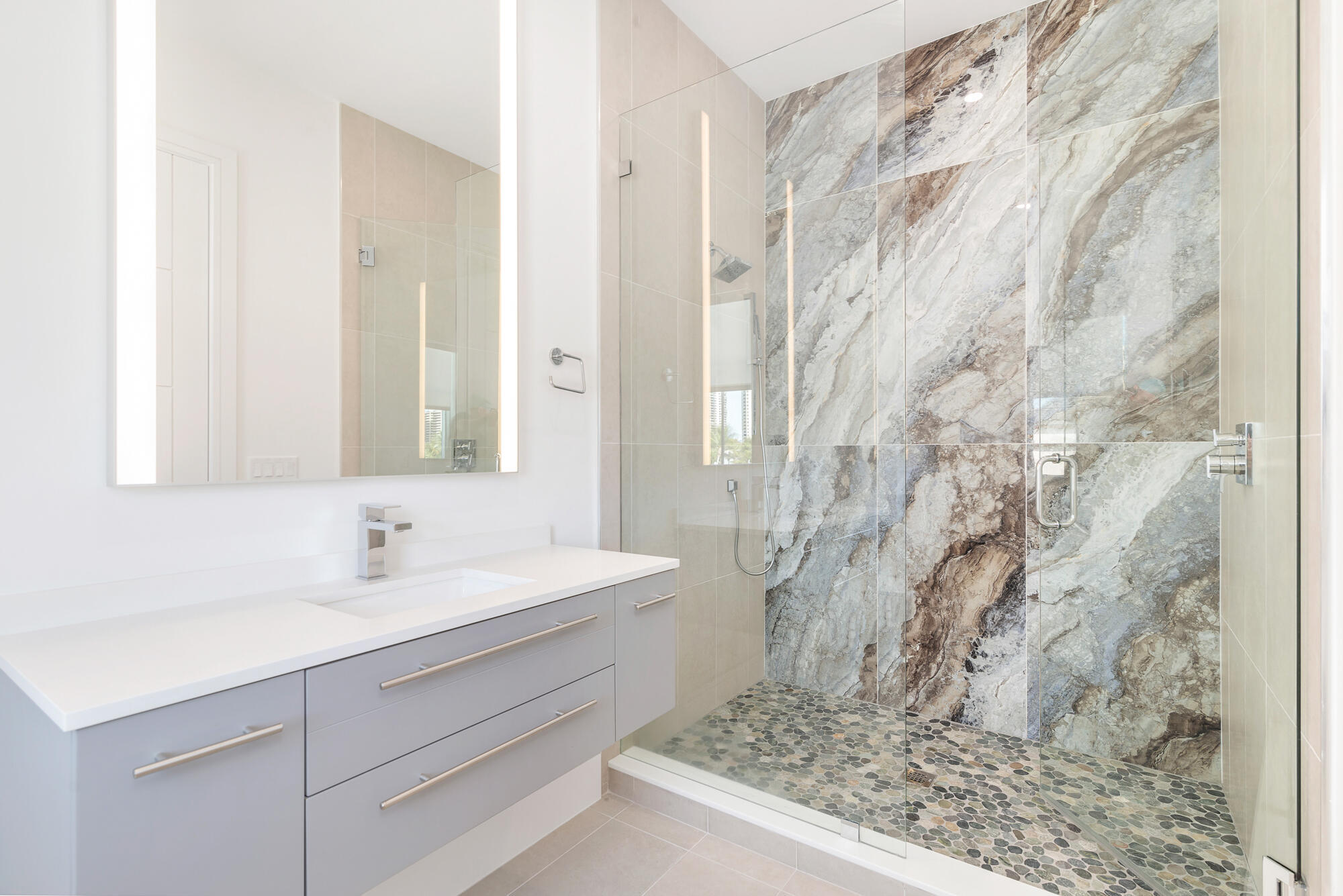 PALM BEACH ISLES 1 - Residential