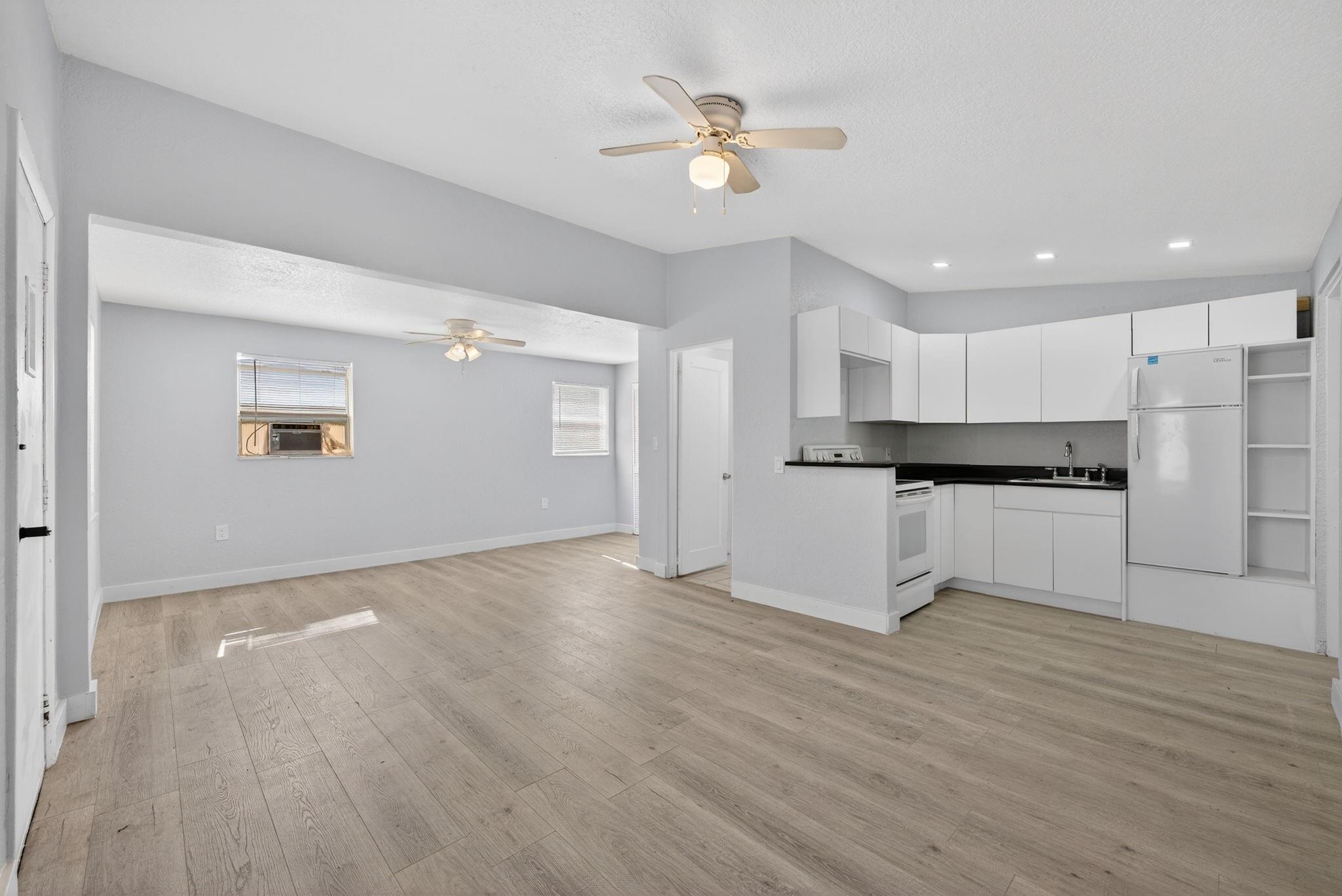 Hollywood Country Estates - Residential Lease