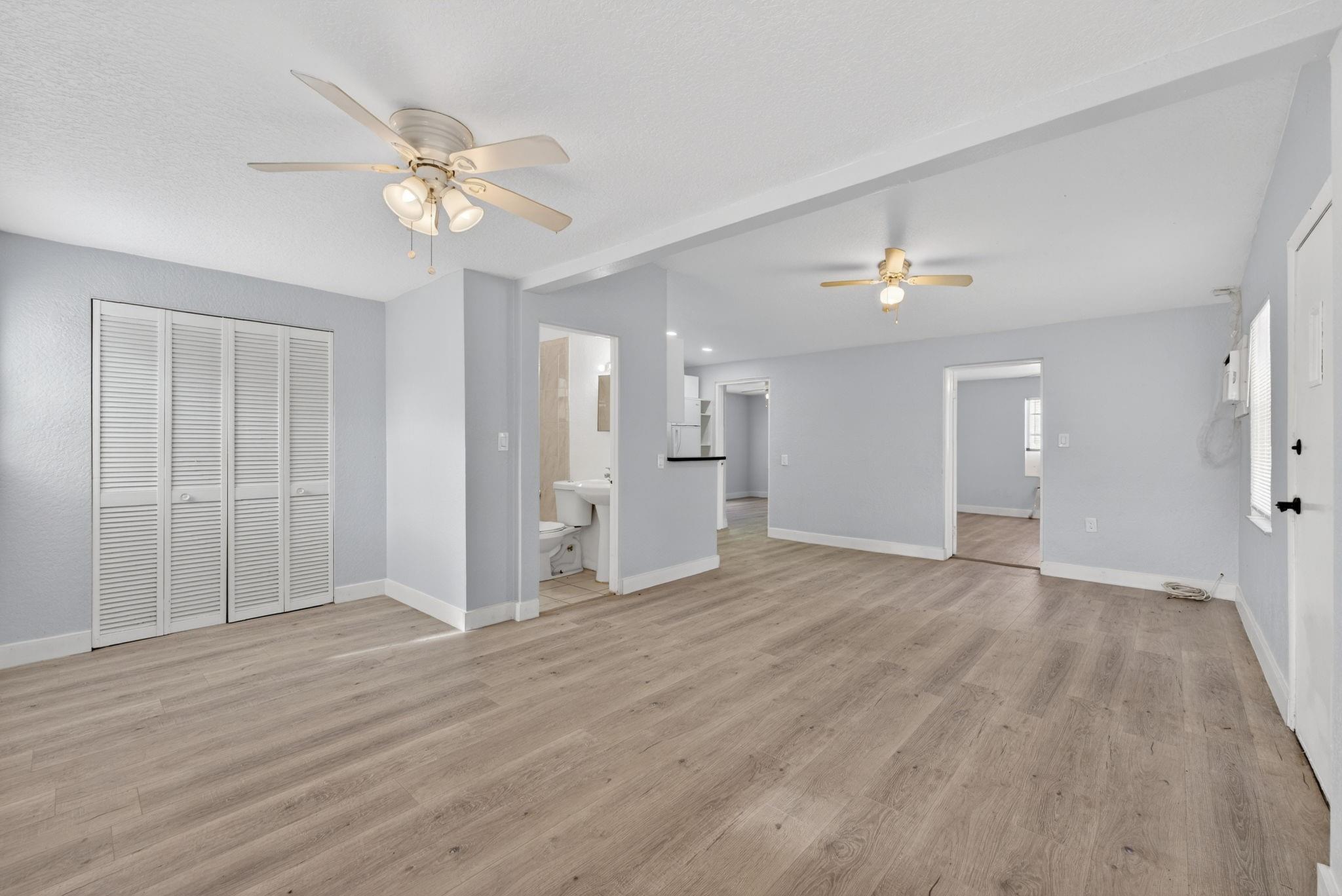 Hollywood Country Estates - Residential Lease