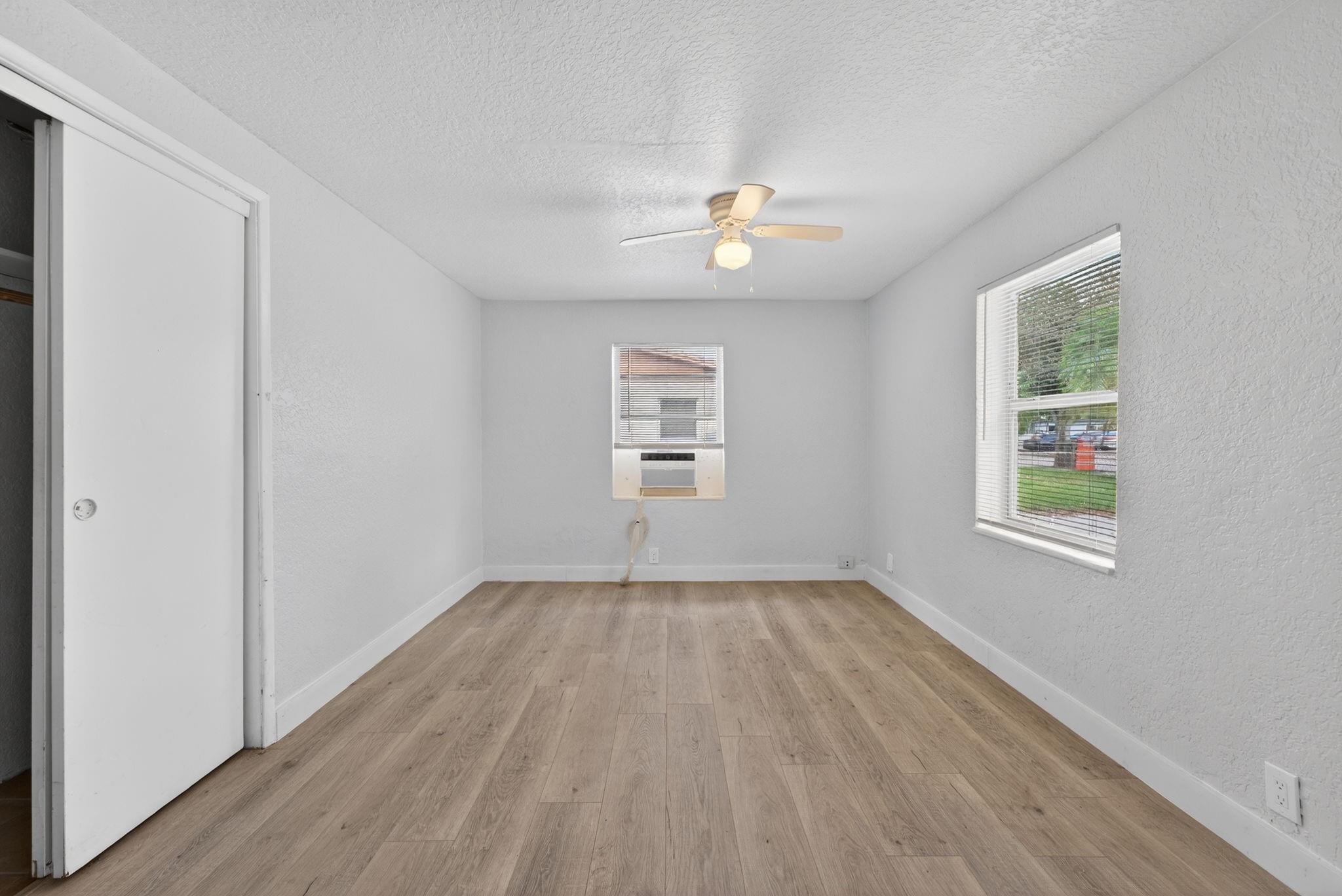 Hollywood Country Estates - Residential Lease