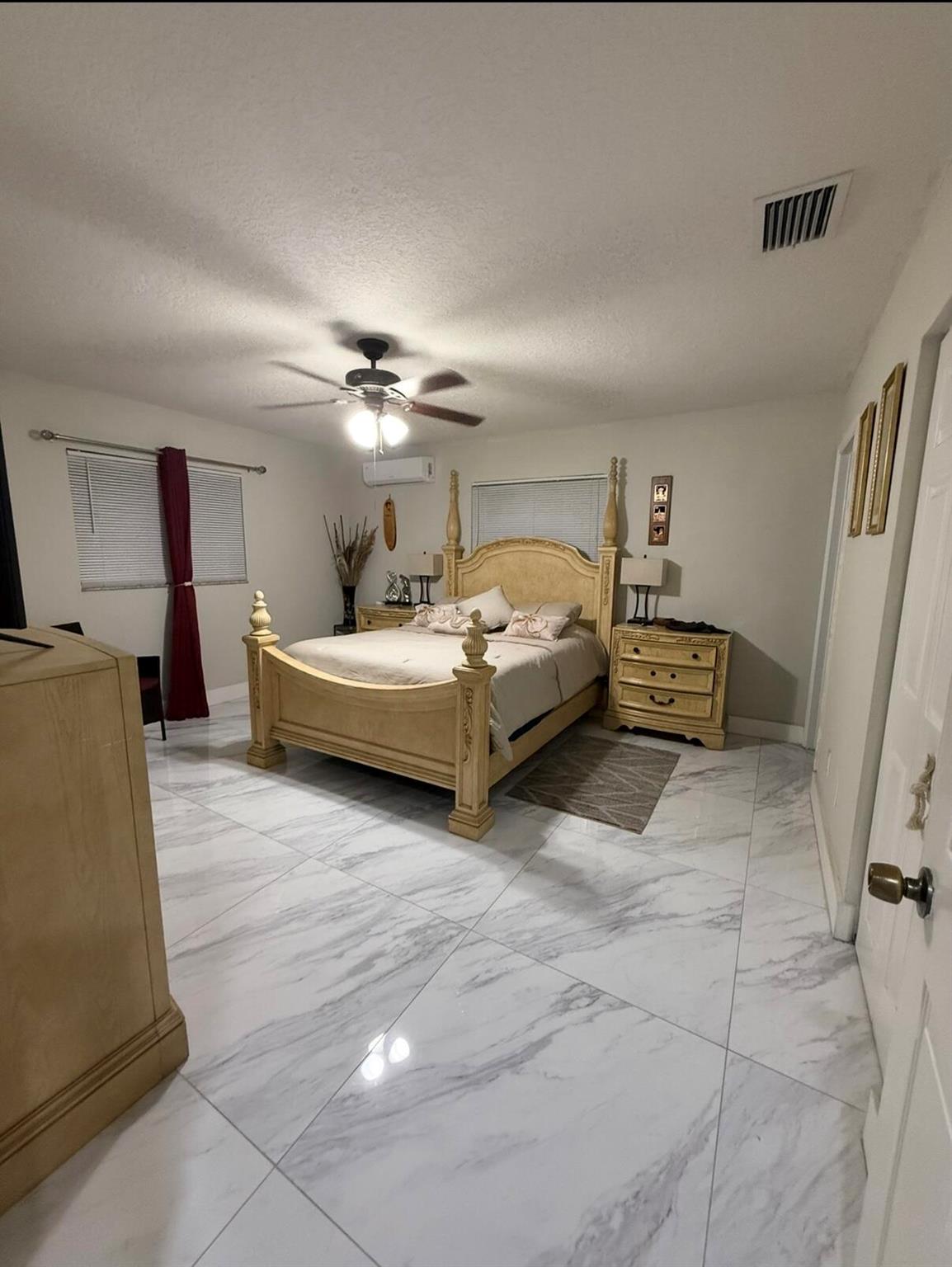 PORT ST LUCIE SECTION 9 - Residential Lease