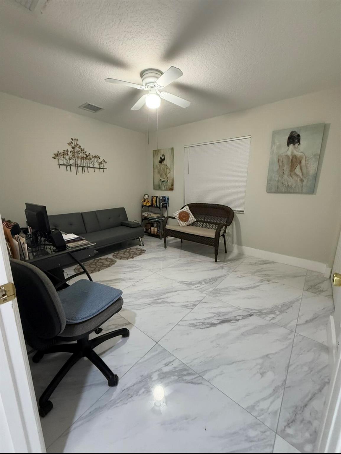 PORT ST LUCIE SECTION 9 - Residential Lease